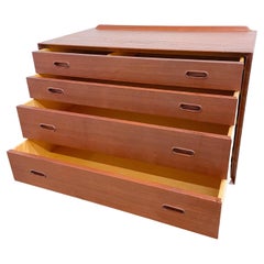 Arne Vodder 4-Drawer Cabinet in Teak