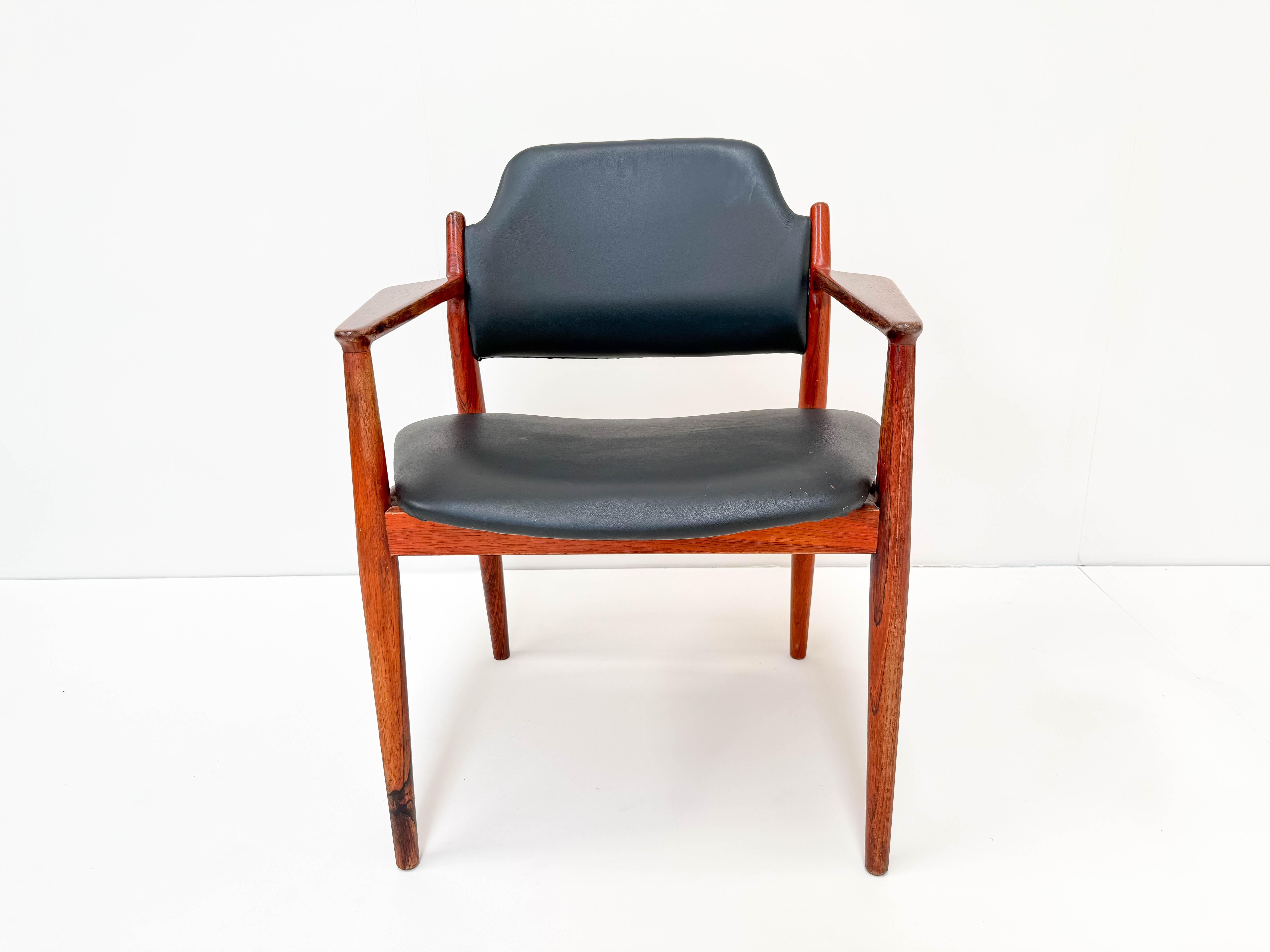 Mid-Century Modern Arne Vodder Armchair Model 62A For Sale