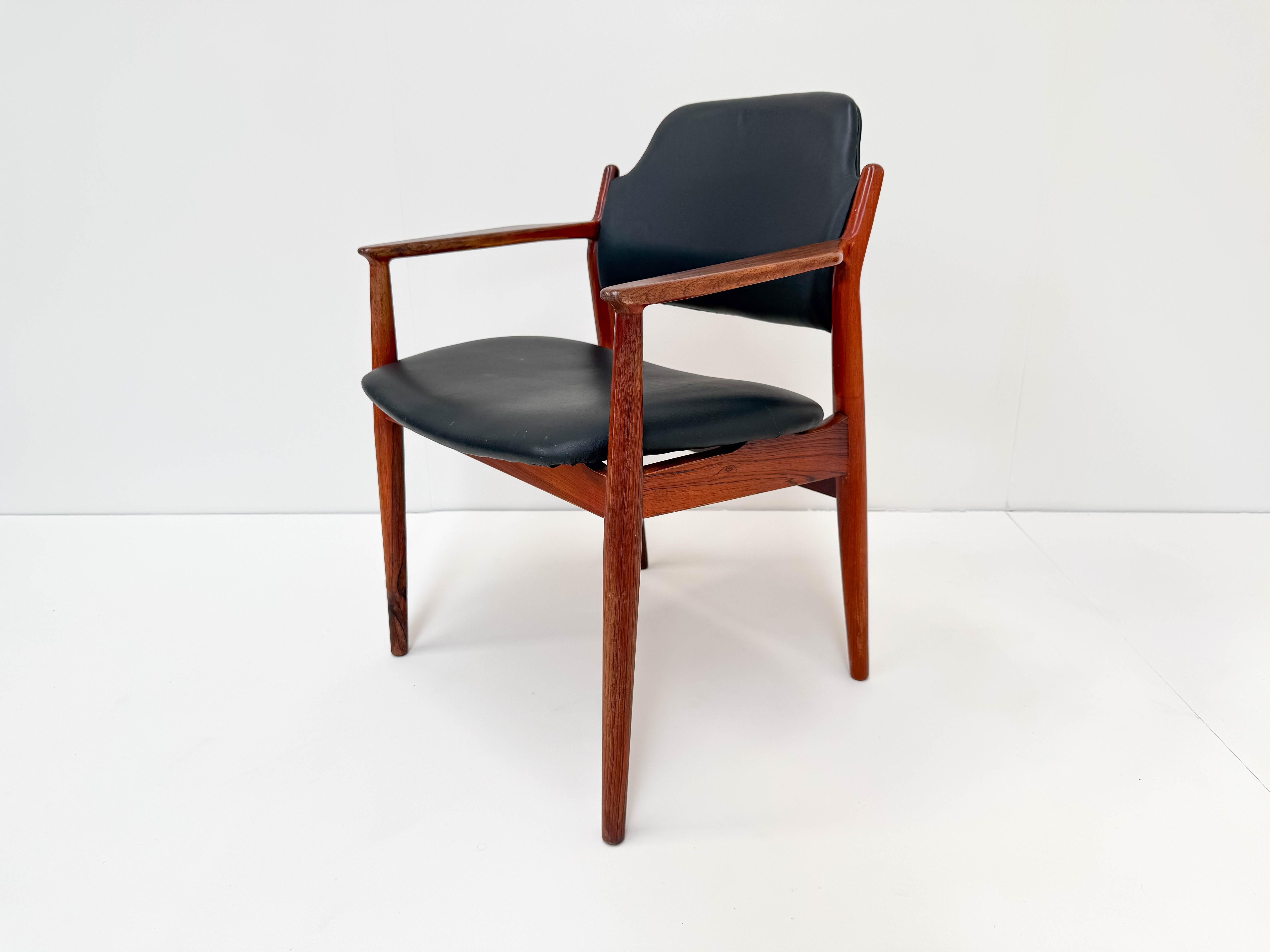 Mid-20th Century Arne Vodder Armchair Model 62A For Sale