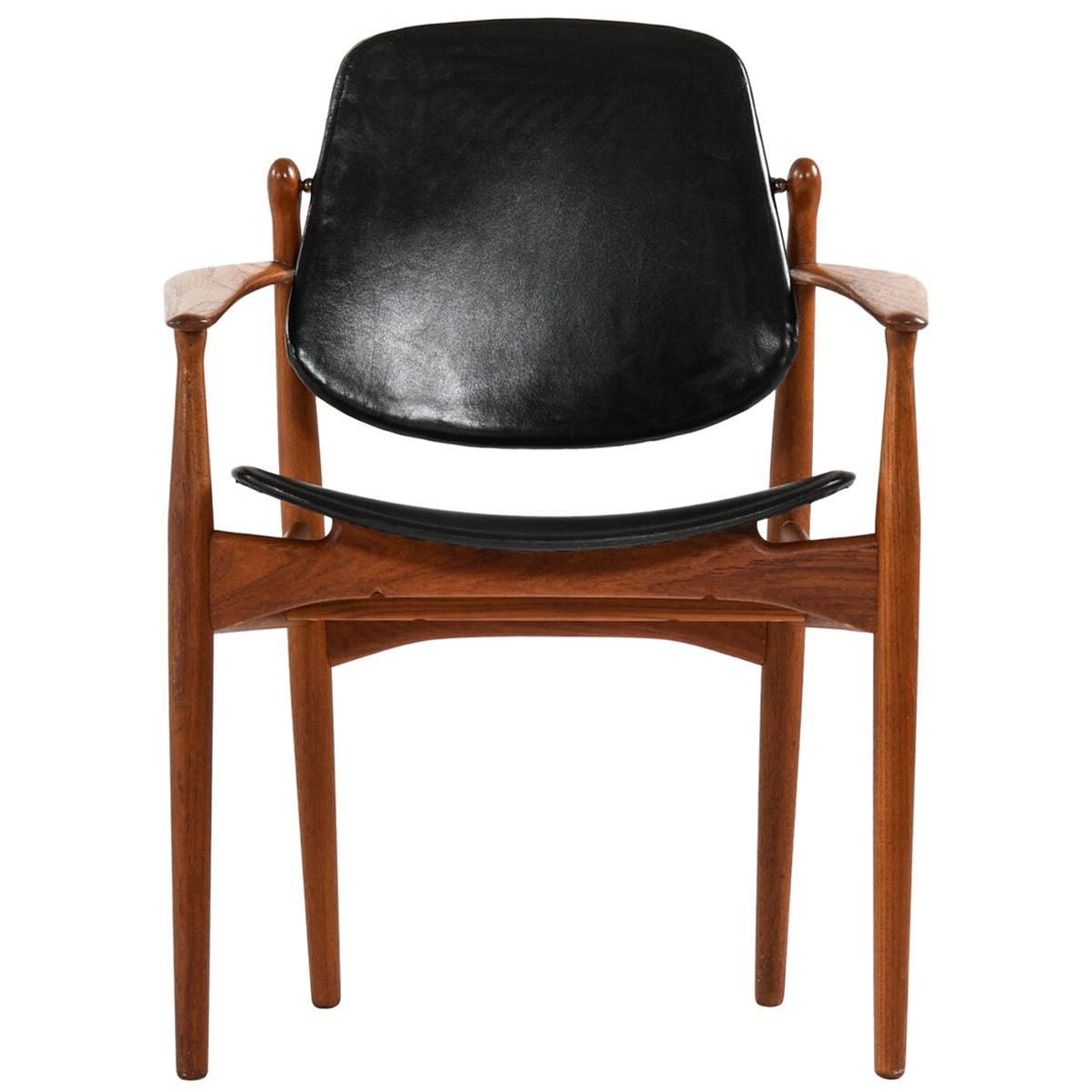 Fauteuil Arne Vodder modèle FD184/L Produit par France & Daverkosen au Danemark