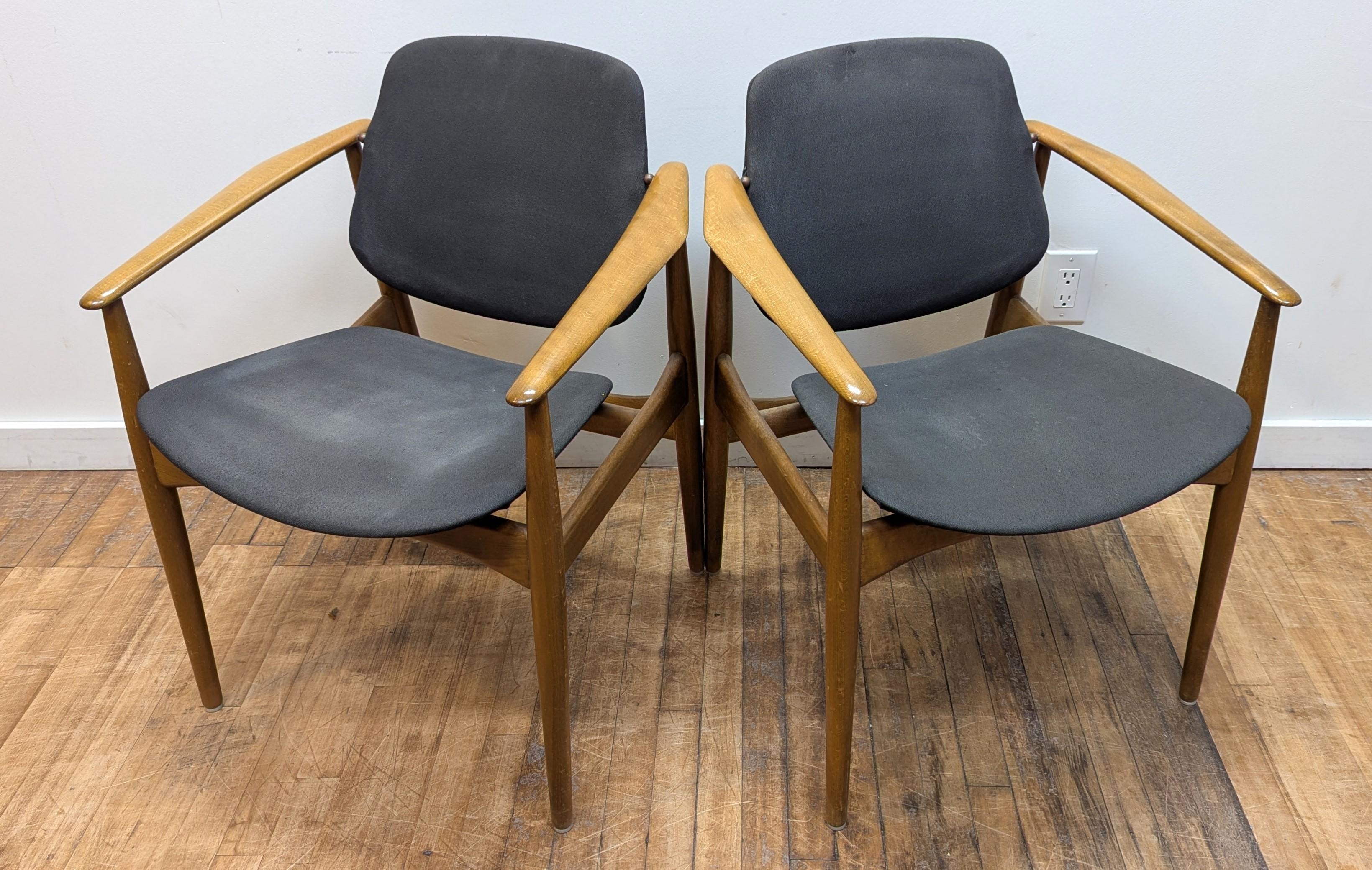 Arne Vodder Armchairs for France & Daverkosen For Sale 3