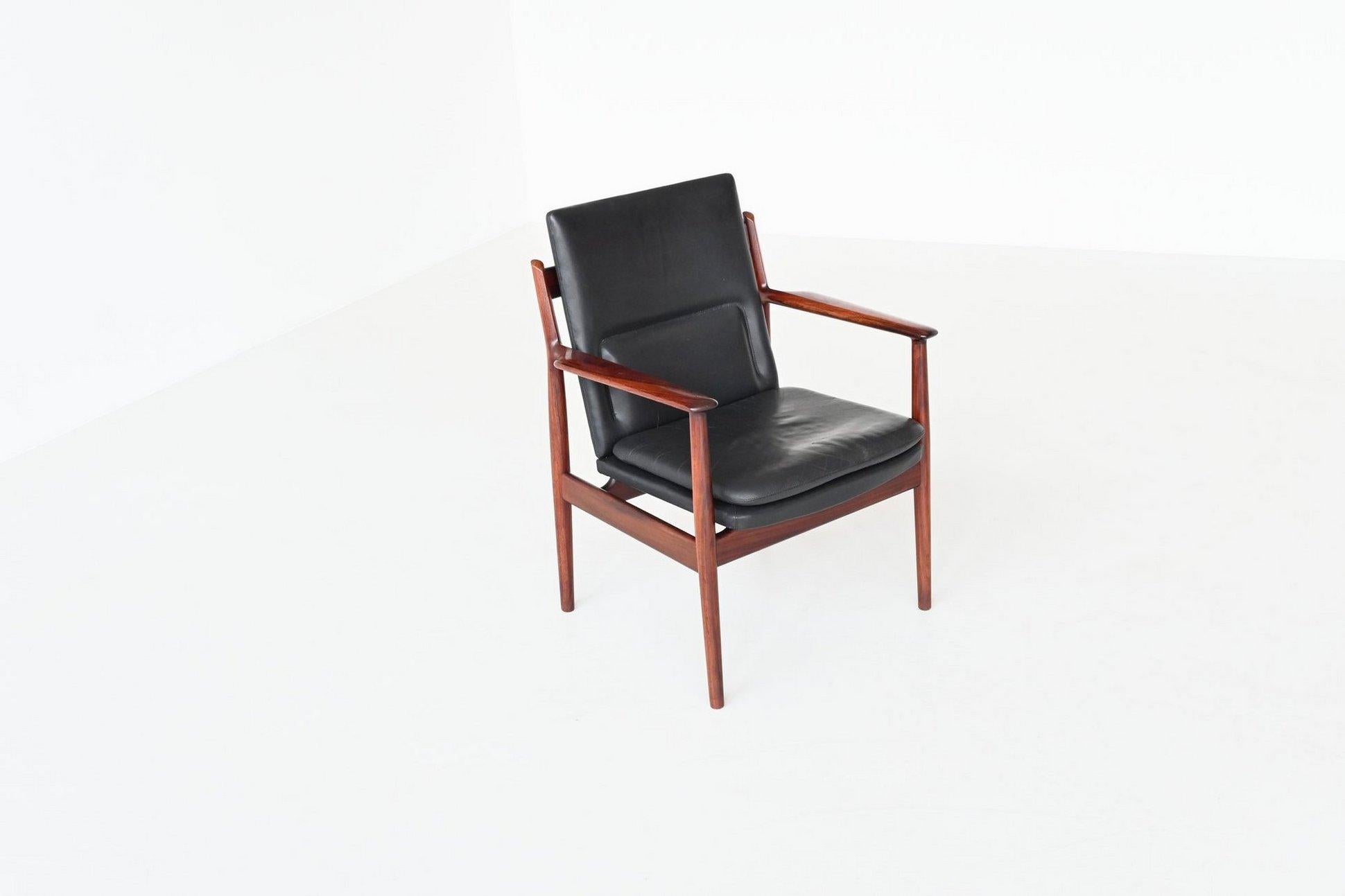 Arne Vodder armchairs model “431” rosewood Sibast Furniture Denmark 1960 For Sale 8