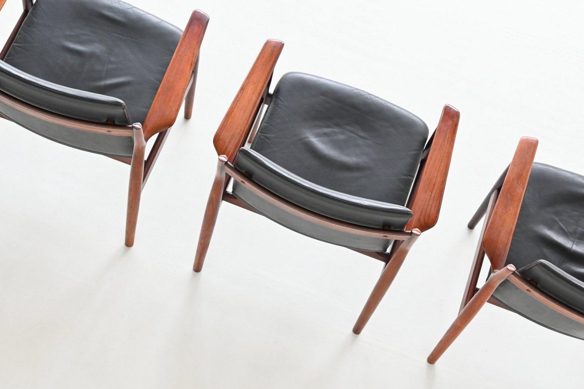 Danish Arne Vodder armchairs model “431” rosewood Sibast Furniture Denmark 1960 For Sale