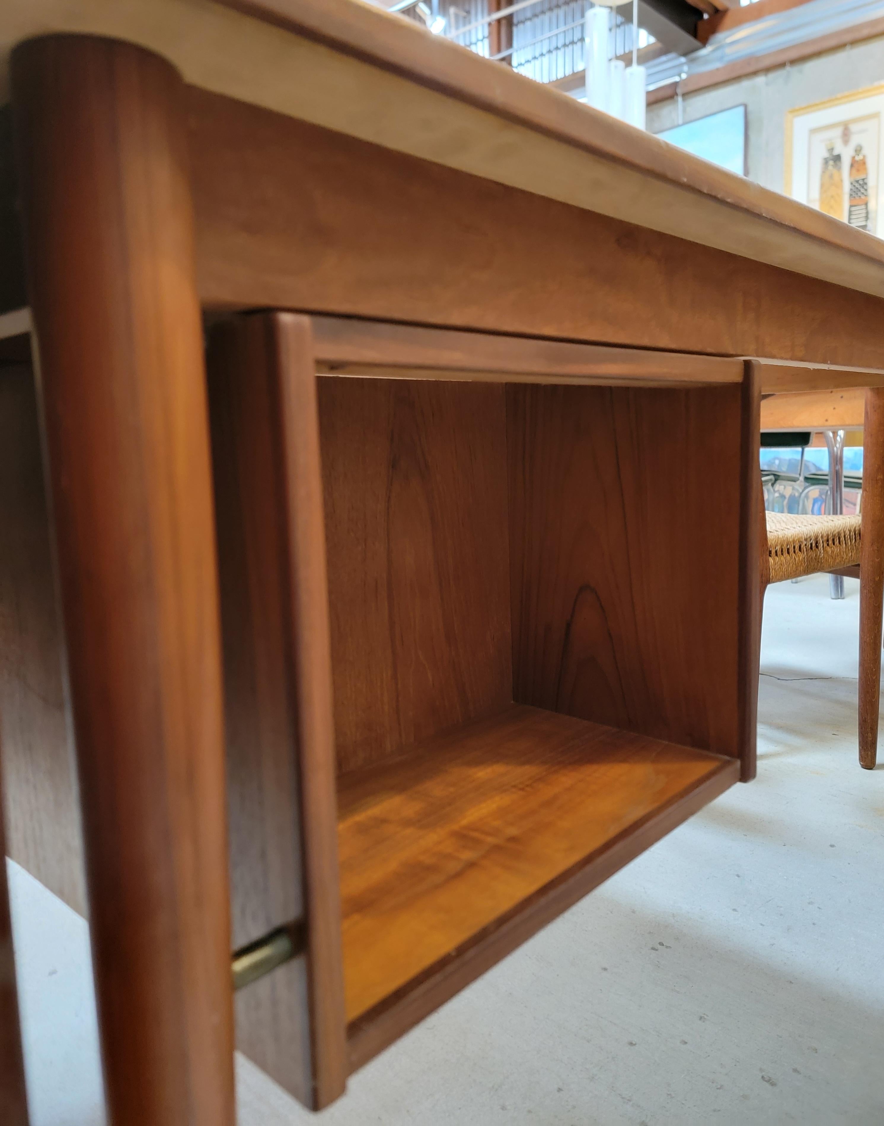 Arne Vodder Attributed Teak Danish Modern Desk For Sale 1