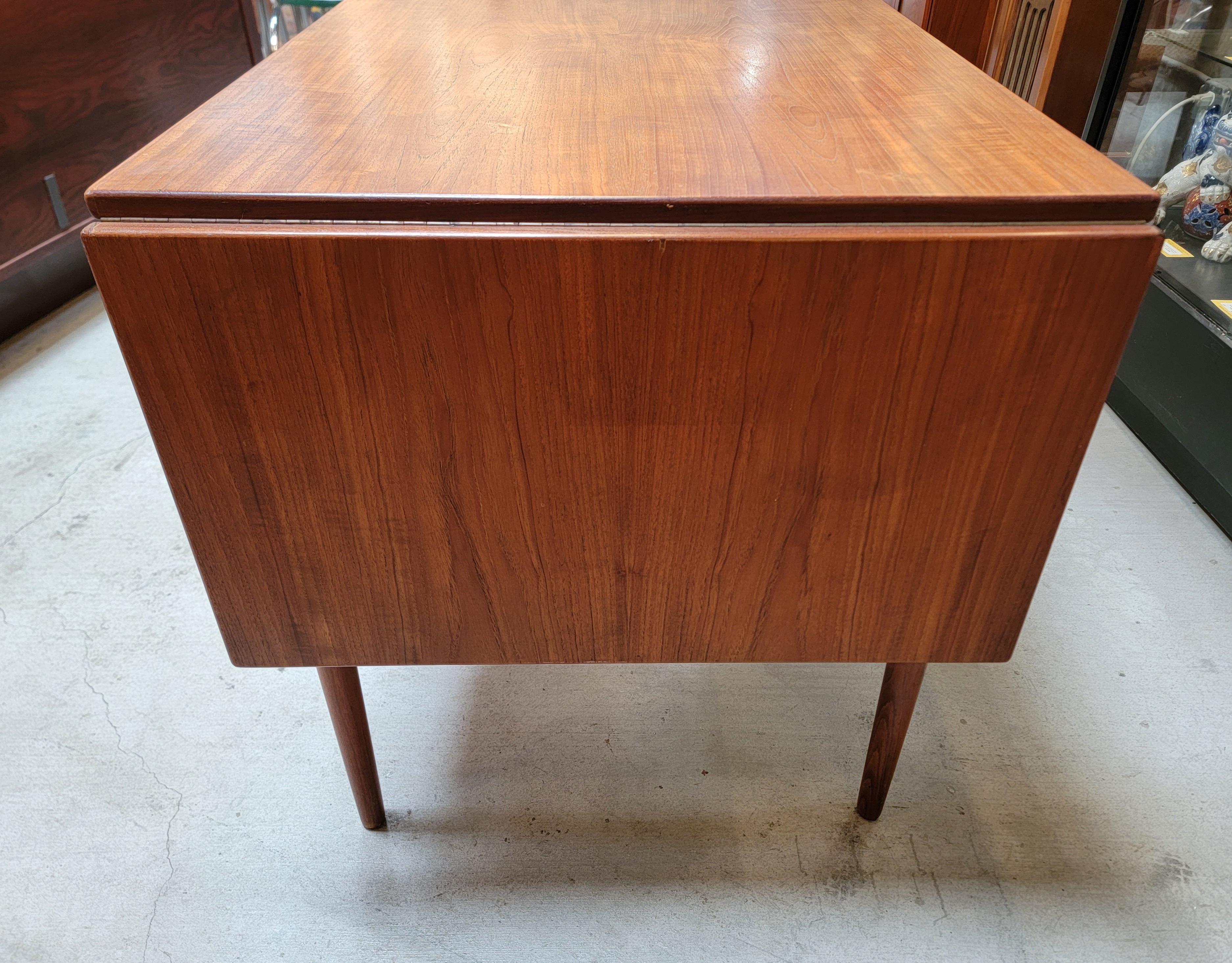 Arne Vodder Attributed Teak Danish Modern Desk For Sale 2