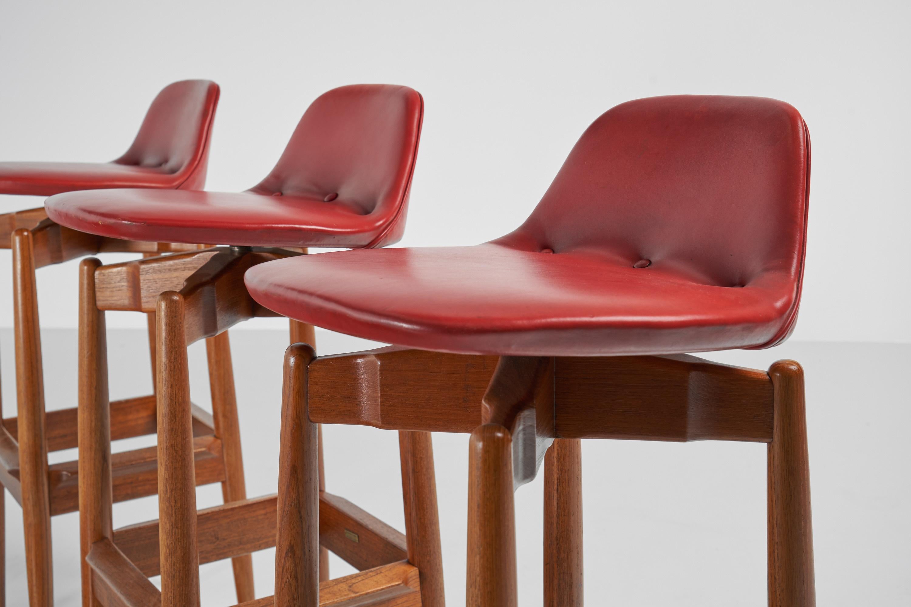 Faux Leather Arne Vodder bar stools model 64 Sibast Denmark 1960 For Sale