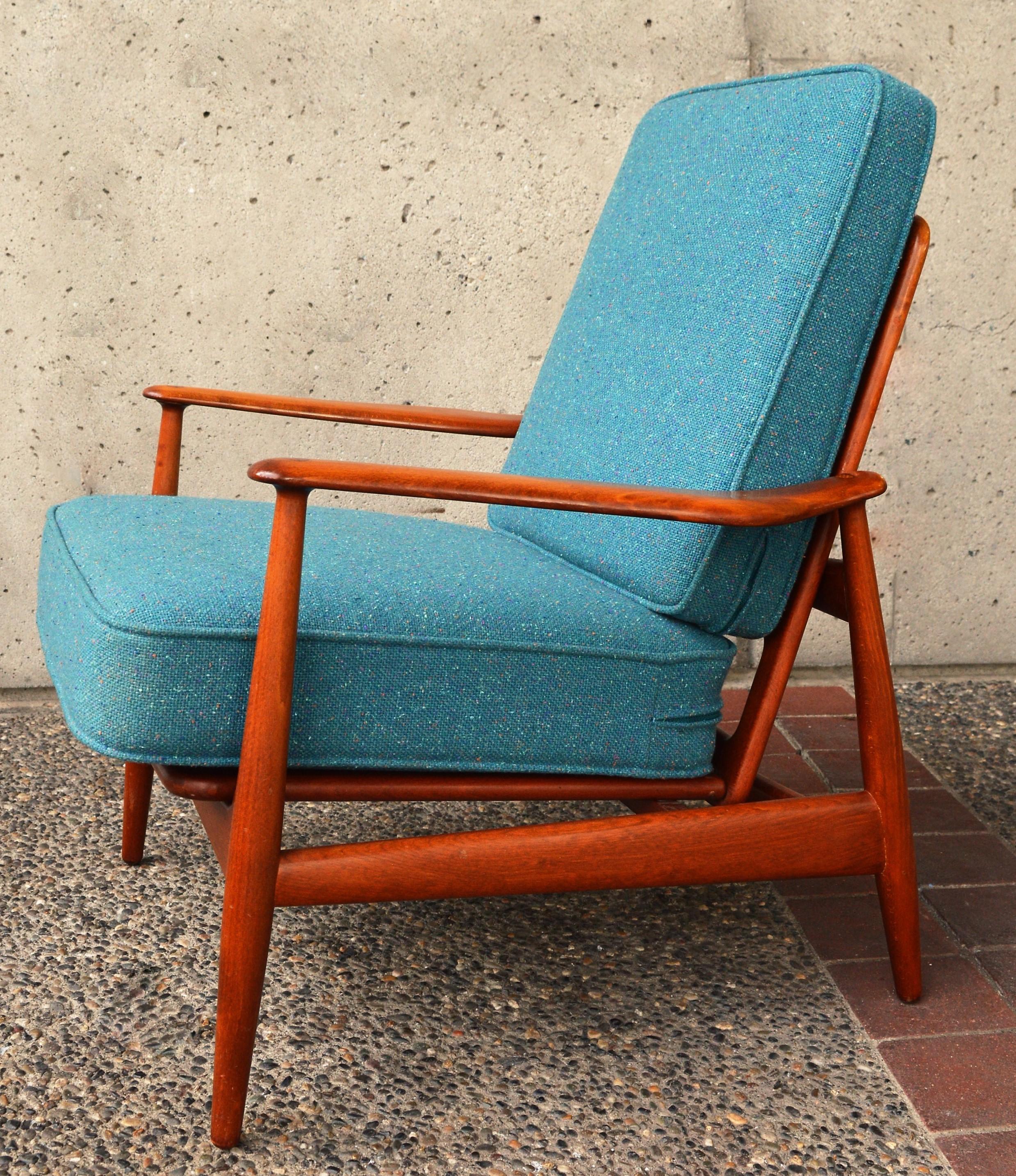 Arne Vodder Beech Frame 2 Position Lounge Chair Teal Tweed Wool 3