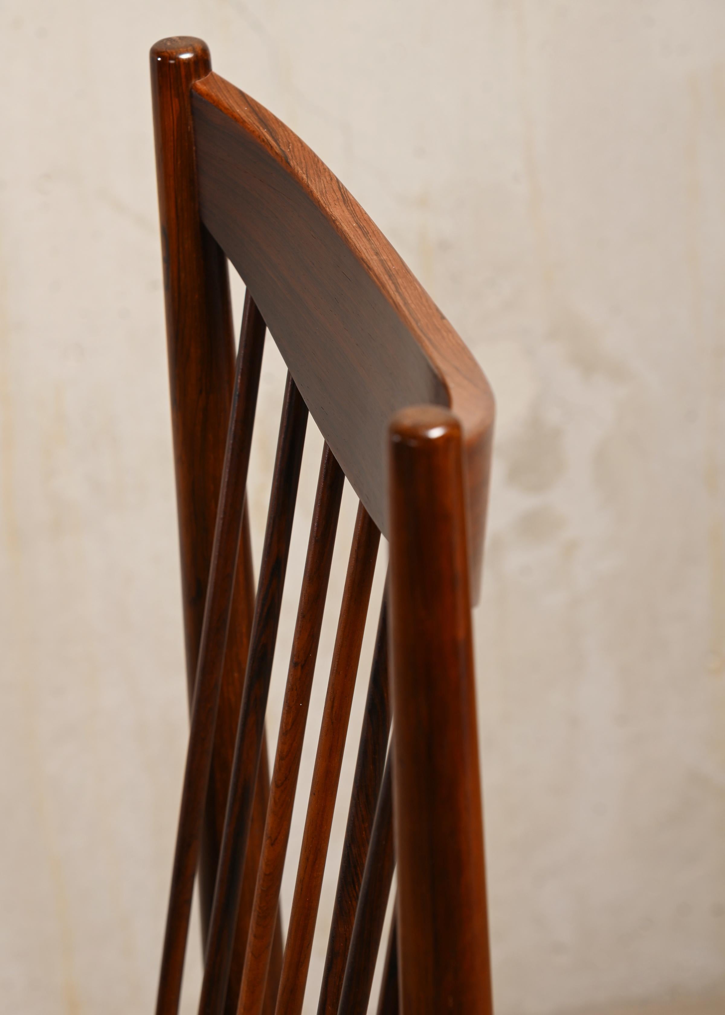 Arne Vodder Brazilian Rosewood Dining Chairs Model 422 for Sibast Furniture 6