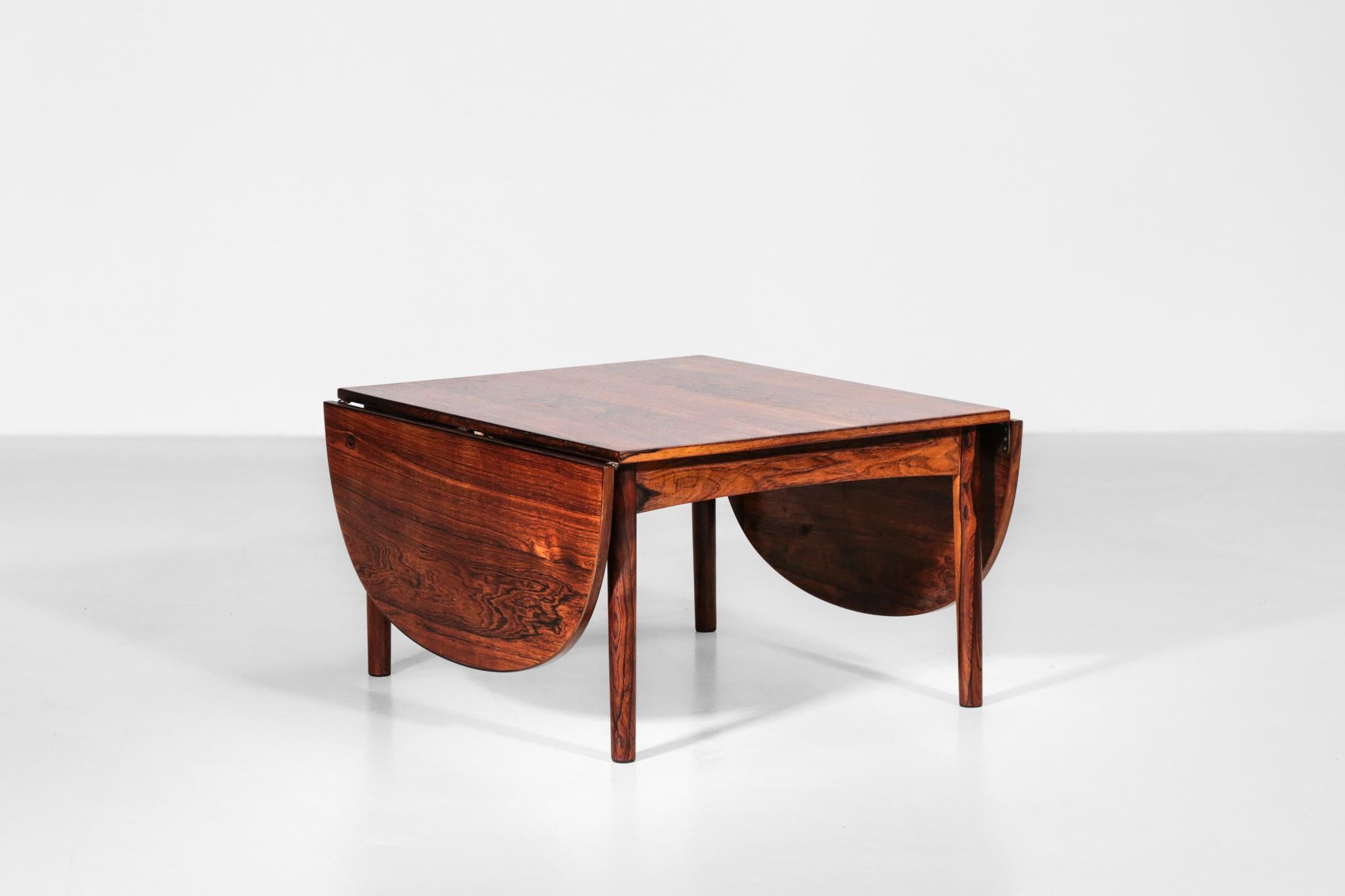 Large coffee table from Arne Vodder. 
Denmark 1960s
Total length 150 cm, and with out extension 74cm.