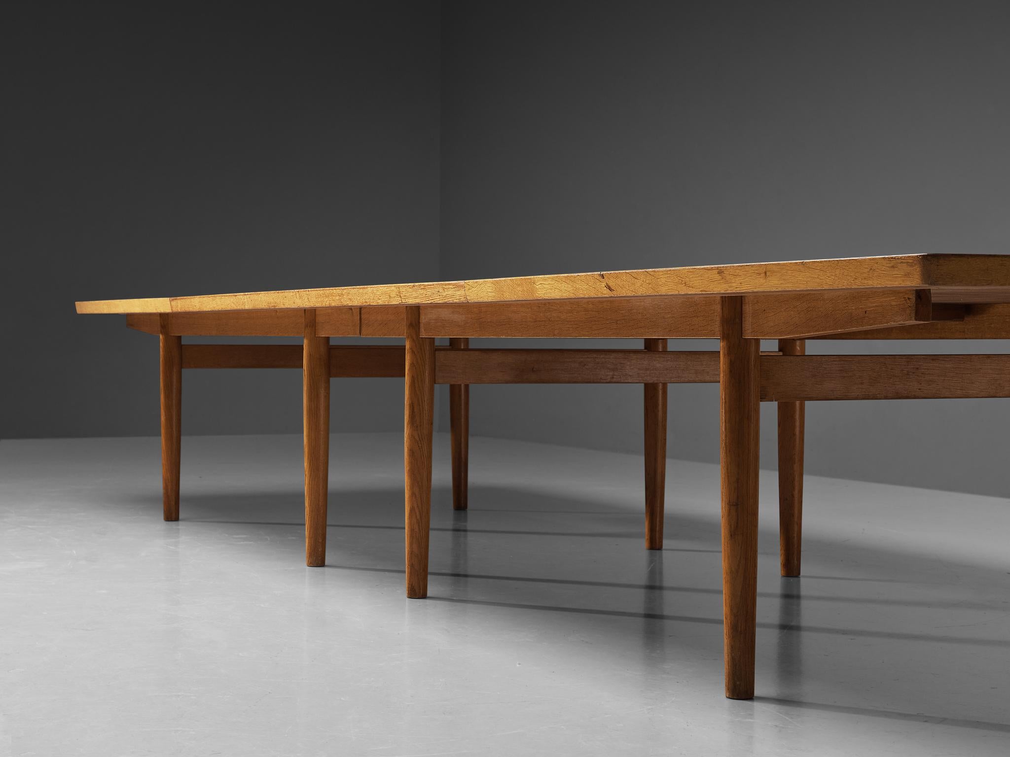 Arne Vodder Conference Table in Oak 2