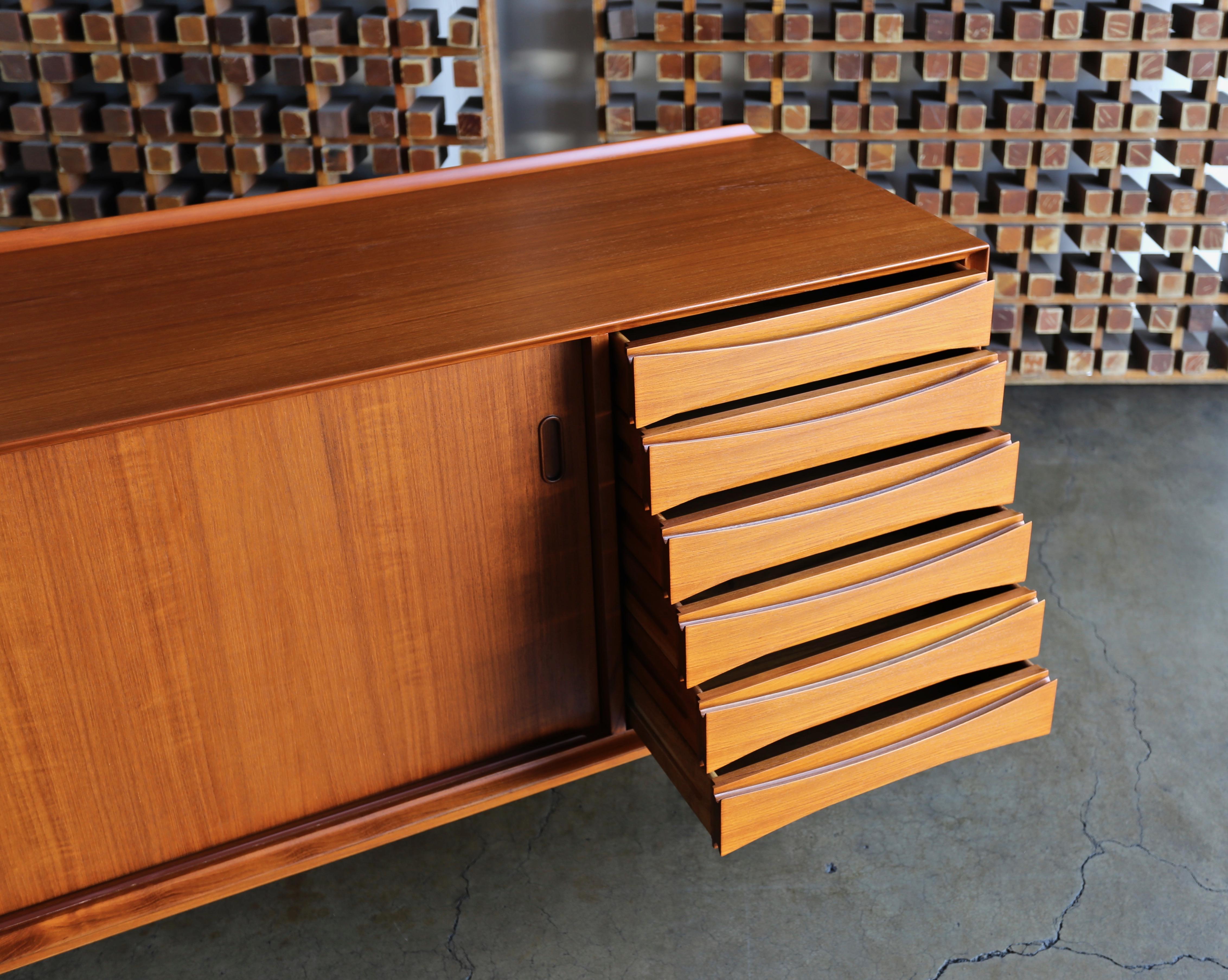 Arne Vodder Credenza for Sibast Mobler, circa 1960 4