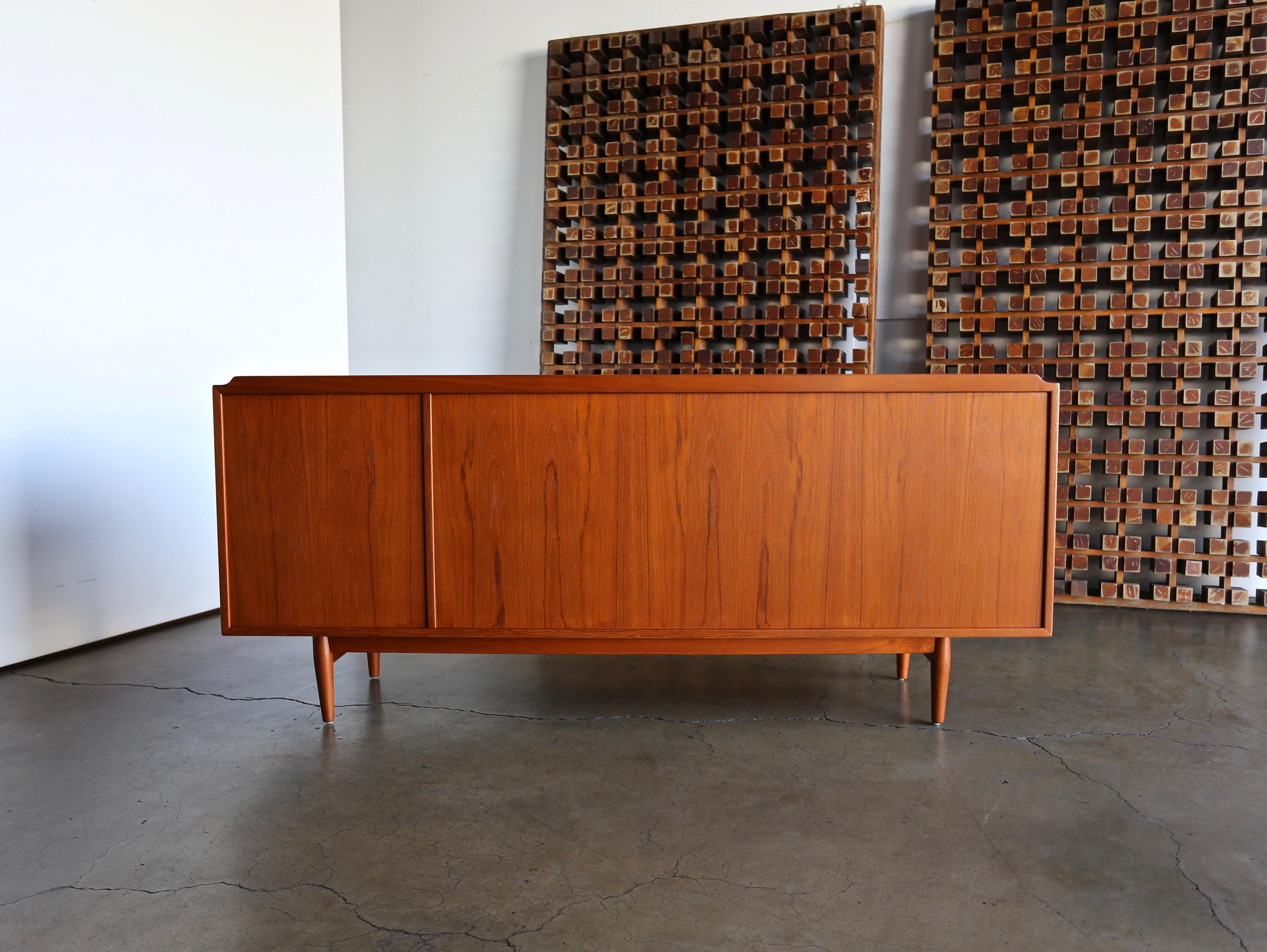 Arne Vodder Credenza for Sibast Mobler, circa 1960 6