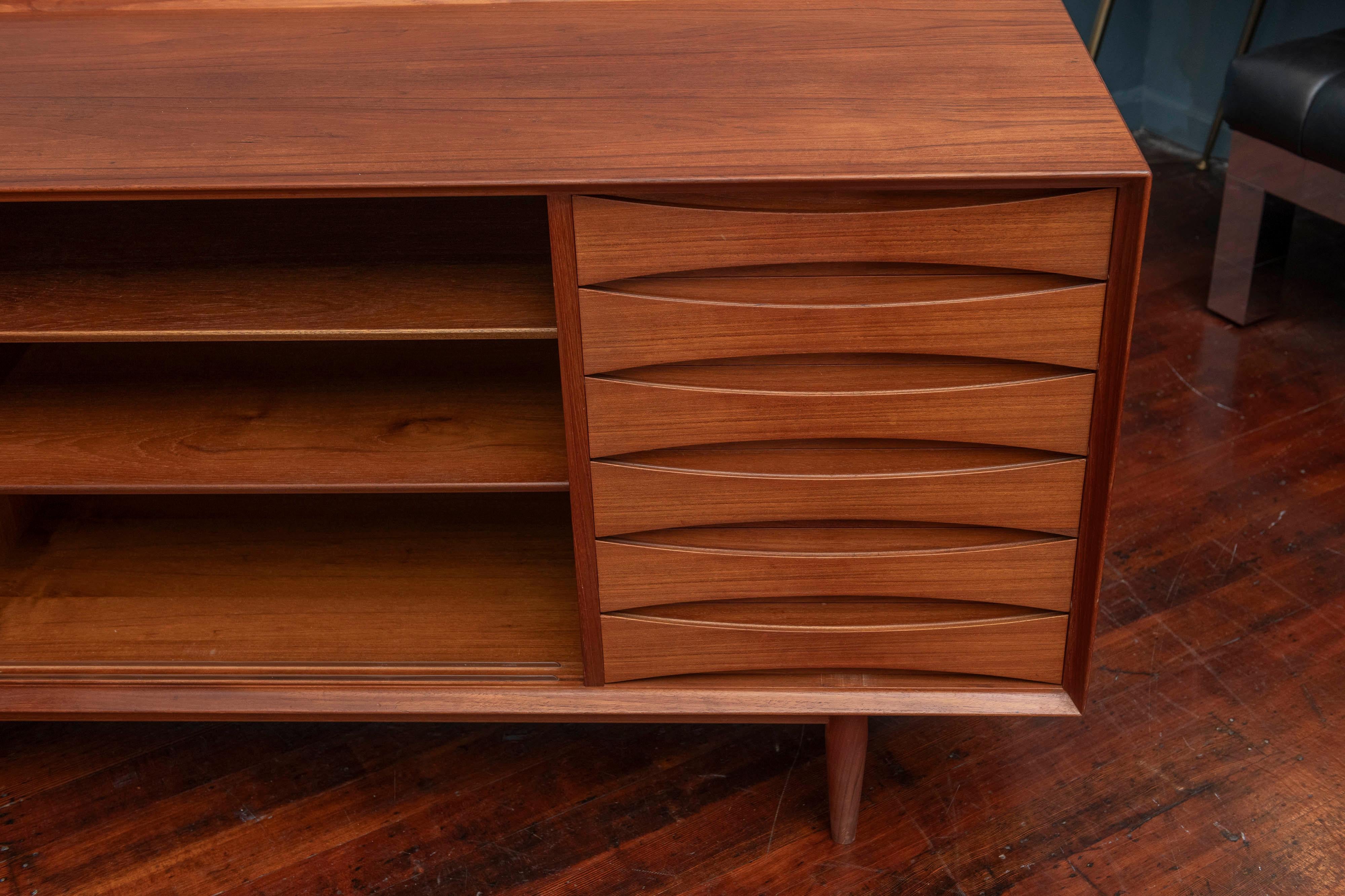 Arne Vodder Credenza Model 29 for Sibast, Denmark 3