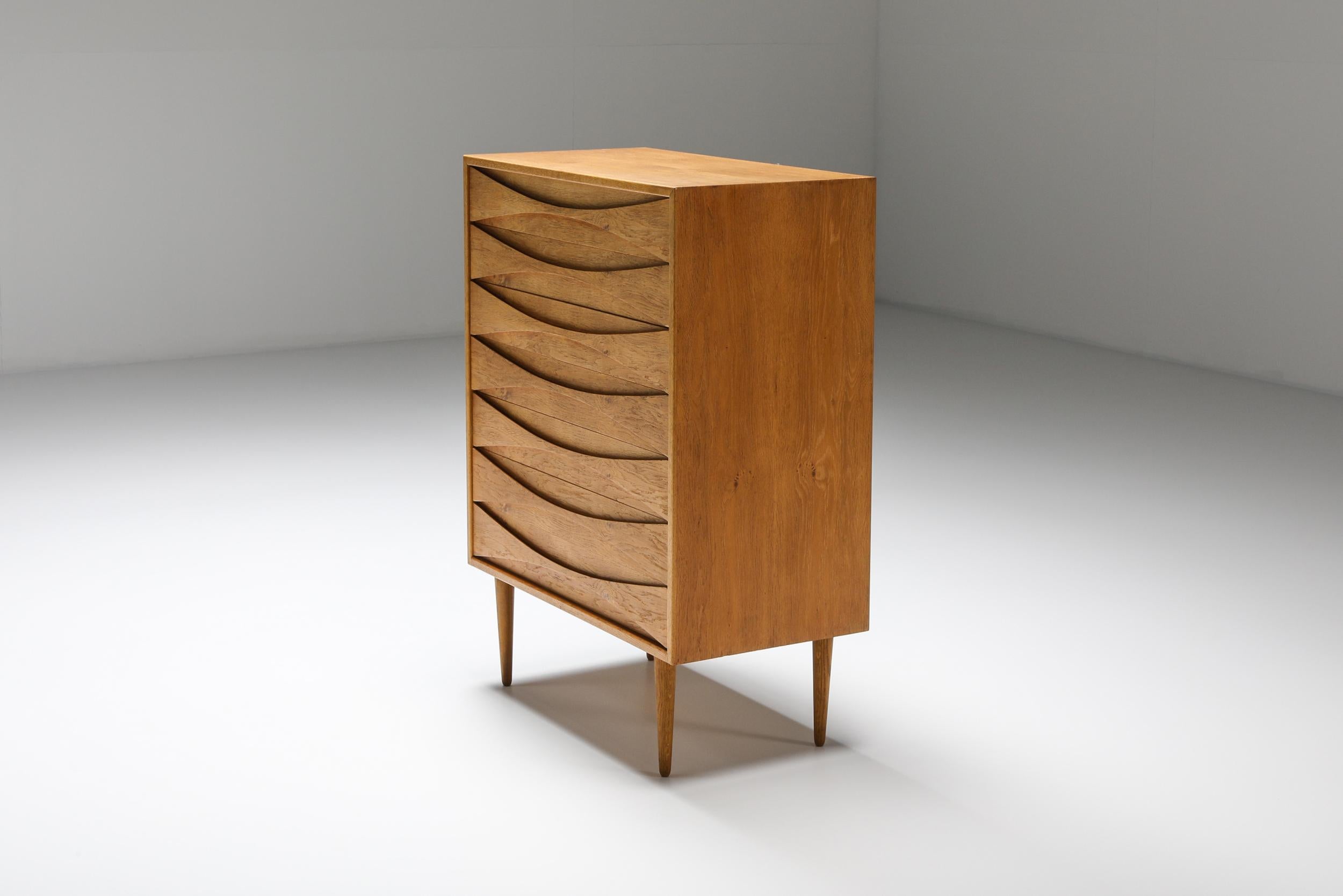 Scandinavian modern chest of drawers, oak, Arne Vodder, 1960s Denmark

Arne Vodder (1926-2009) should be counted among the most influential Scandinavian midcentury designers, although he is not as well-known as for instance Hans Wegner or Arne