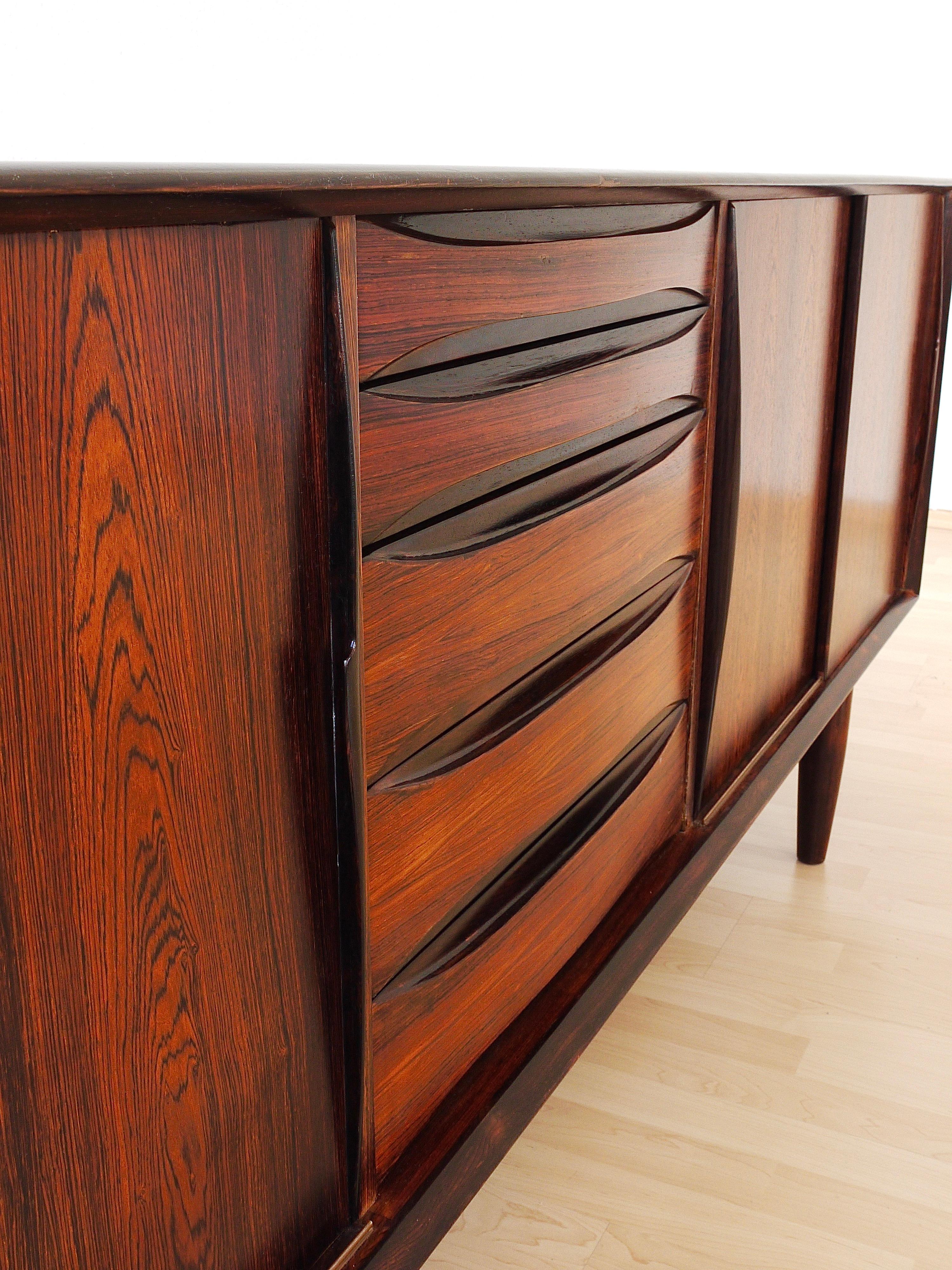Arne Vodder Danish Modern Rosewood Sideboard or Credenza by Skovby Møbelfabrik 8