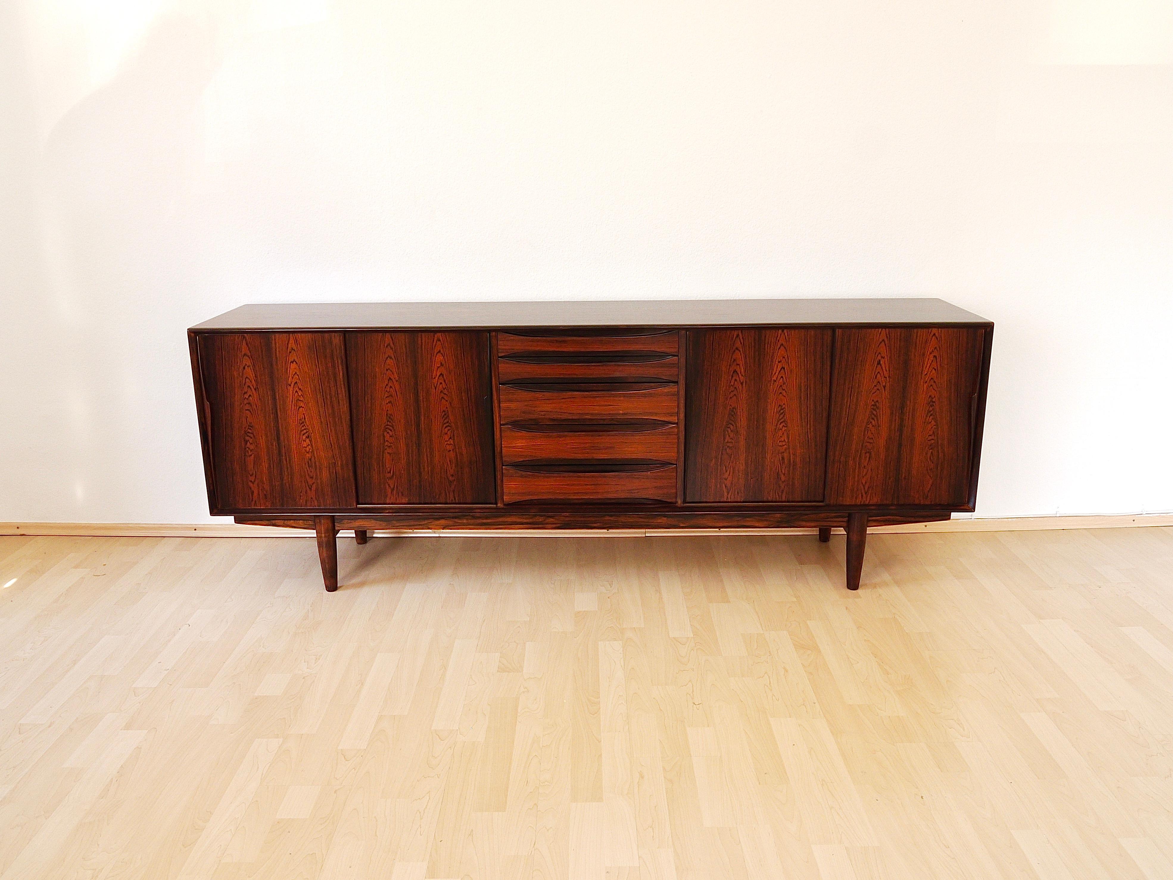 Arne Vodder Danish Modern Rosewood Sideboard or Credenza by Skovby Møbelfabrik 9
