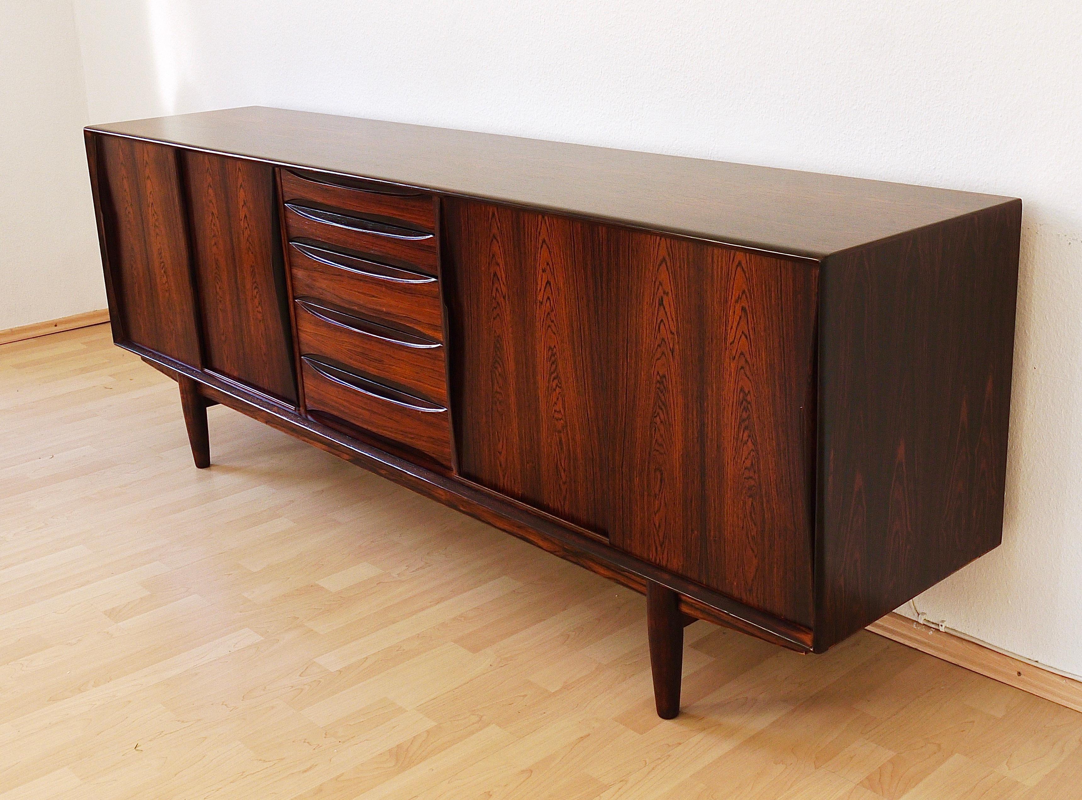 Arne Vodder Danish Modern Rosewood Sideboard or Credenza by Skovby Møbelfabrik 11