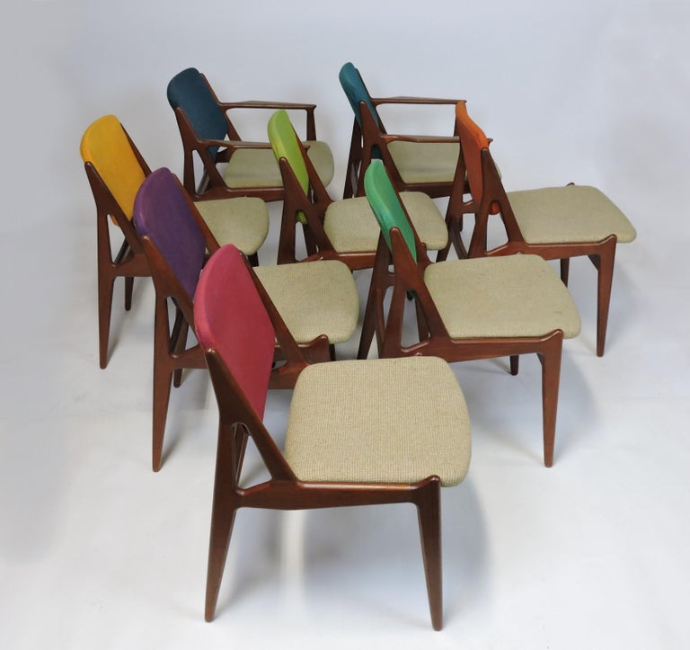 Arne Vodder Danish Modern Set of 8 Ella Teak Tilt Back Dining Chairs In Good Condition For Sale In Chesterfield, NJ