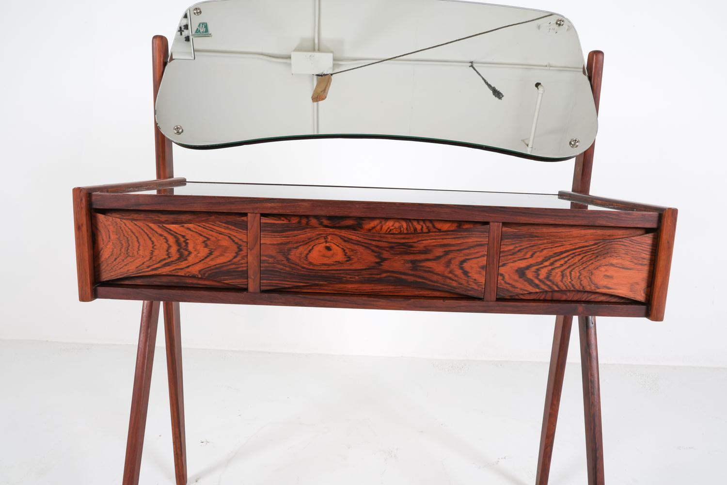 Arne Vodder Danish Rosewood Vanity Chest, Circa 1960's 12
