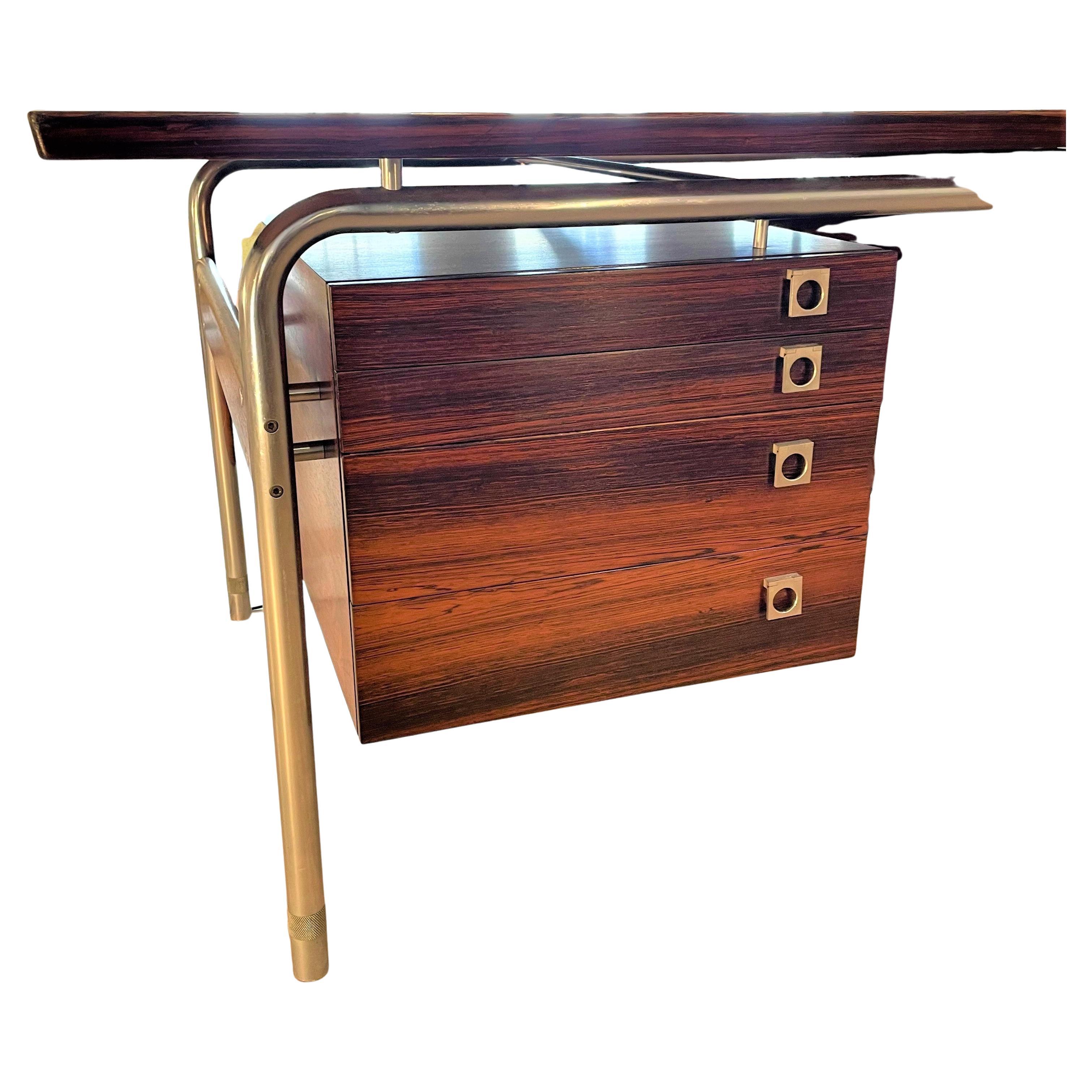 Ferronnerie Bureau Arne Vodder pour Sibast - Bois de rose et métal en vente
