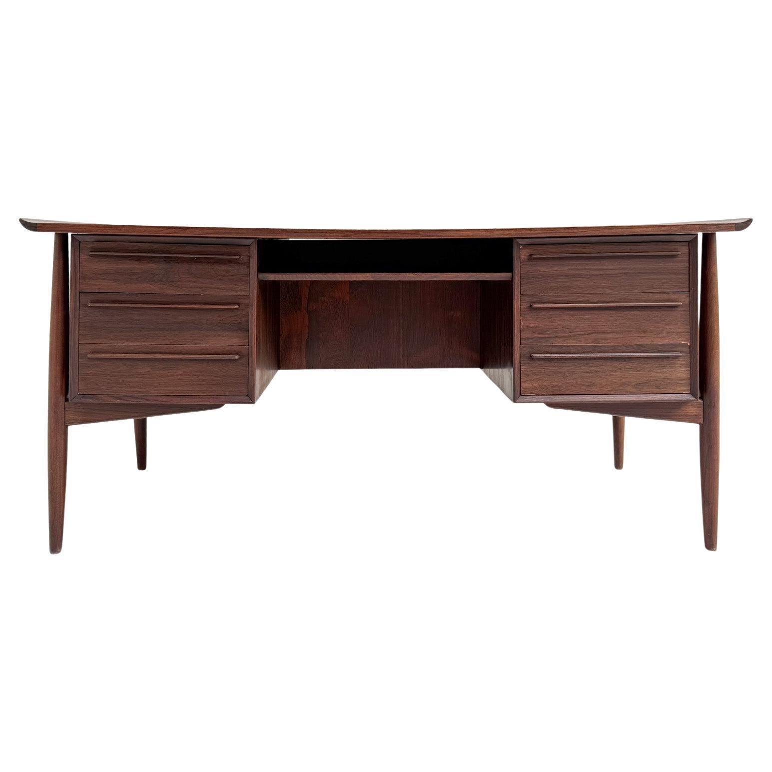 Escritorio Arne Vodder de palisandro para H.P. Hansen, Dinamarca, años 60 en venta