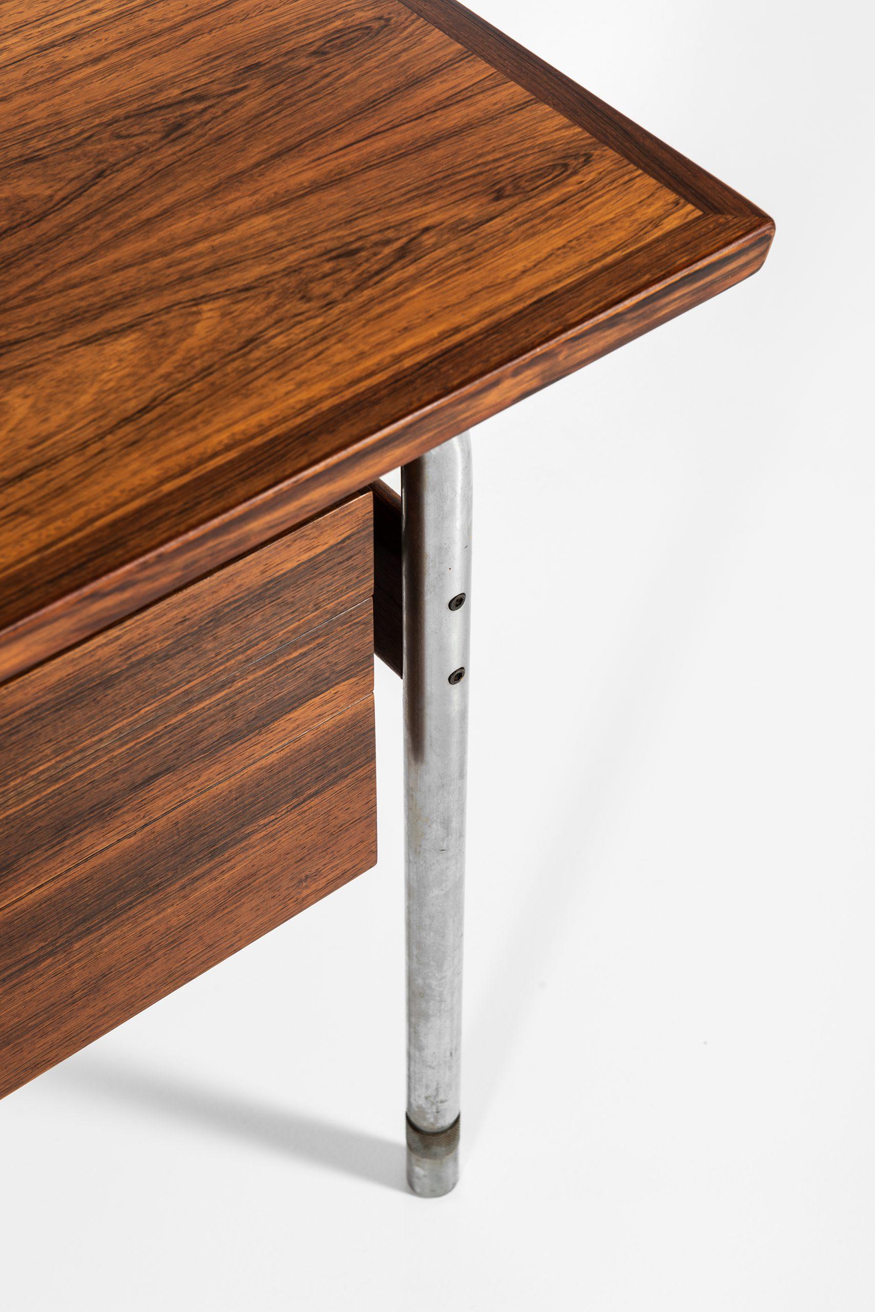 Scandinavian Modern Arne Vodder Desk Produced by Sibast Møbelfabrik in Denmark For Sale