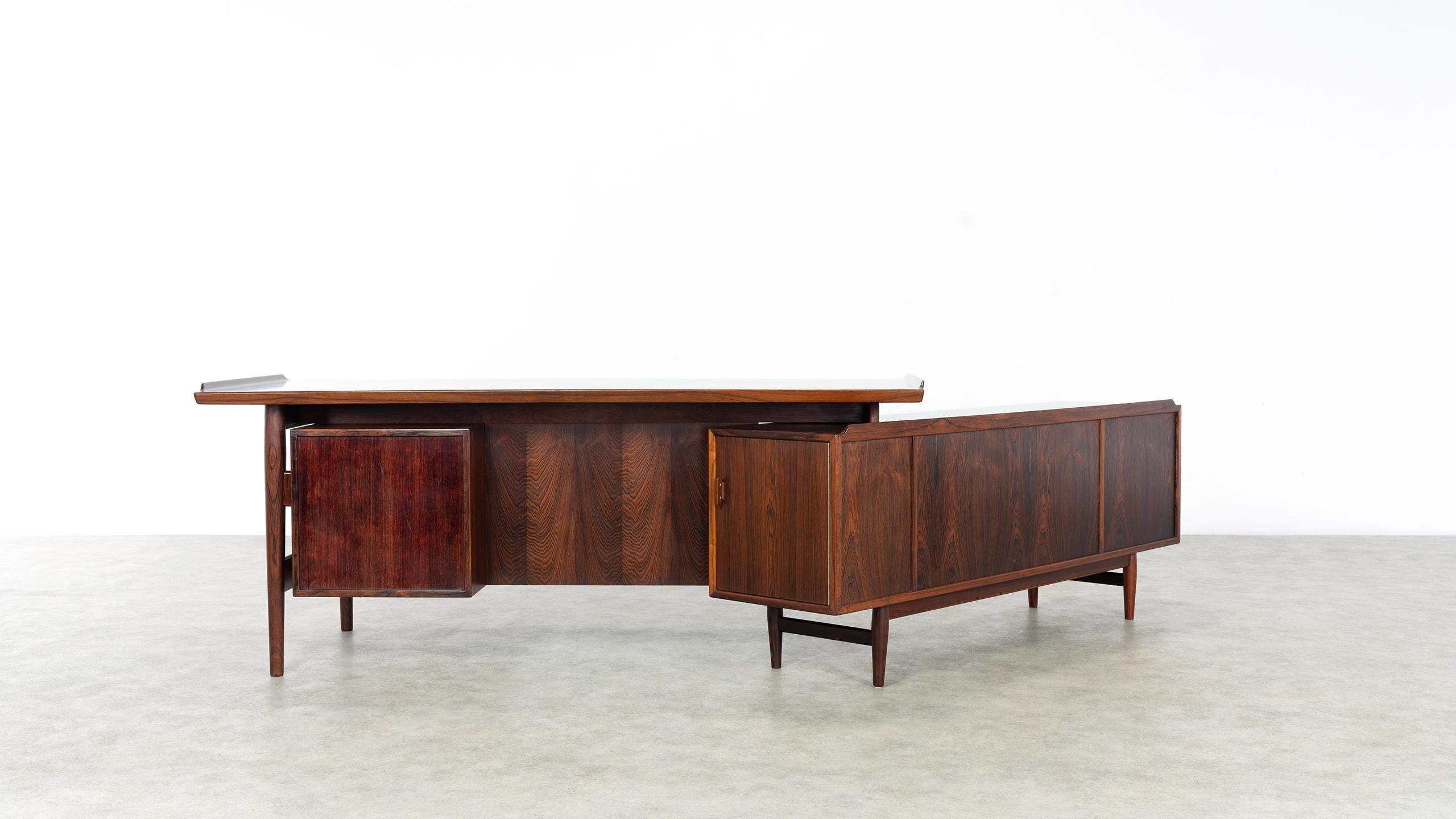 Bureau Arne Vodder & Buffet:: modèle 209 en 1955 par Sibast Møbelfrabrik:: Danemark 3