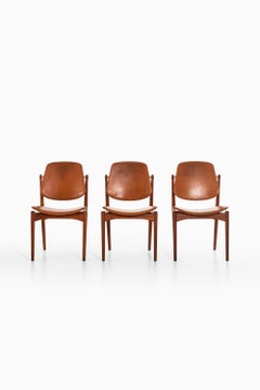 Arne Vodder Dining Chairs Model 203 by France & Daverkosen in Denmark