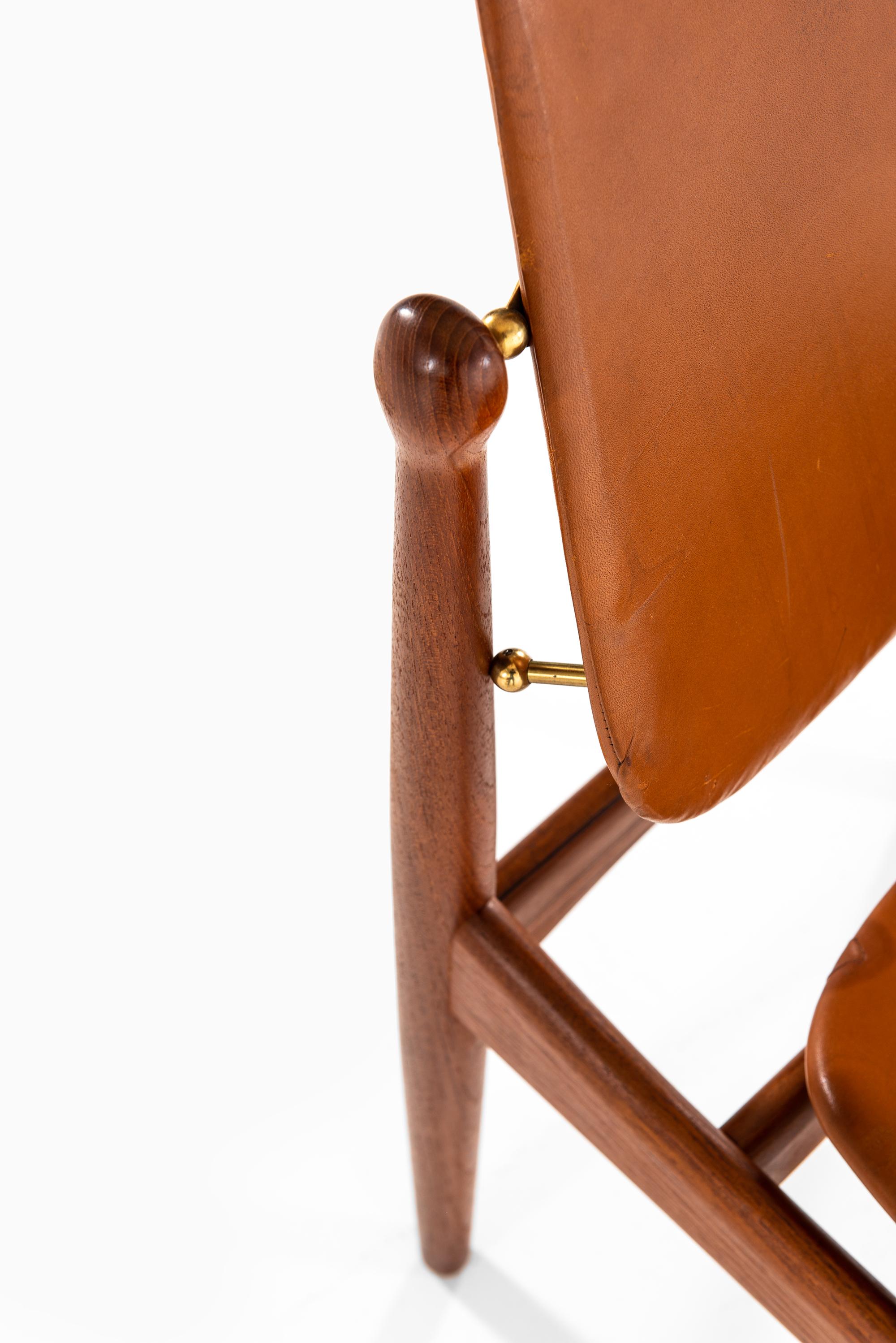 Mid-20th Century Arne Vodder Dining Chairs Model 203 by France & Daverkosen in Denmark For Sale
