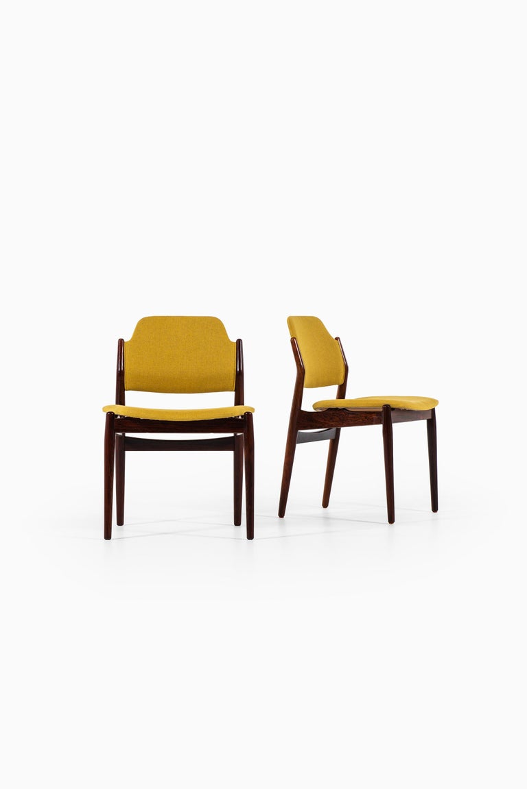 Scandinavian Modern Arne Vodder Dining Chairs Model 462 by Sibast Møbelfabrik in Denmark For Sale