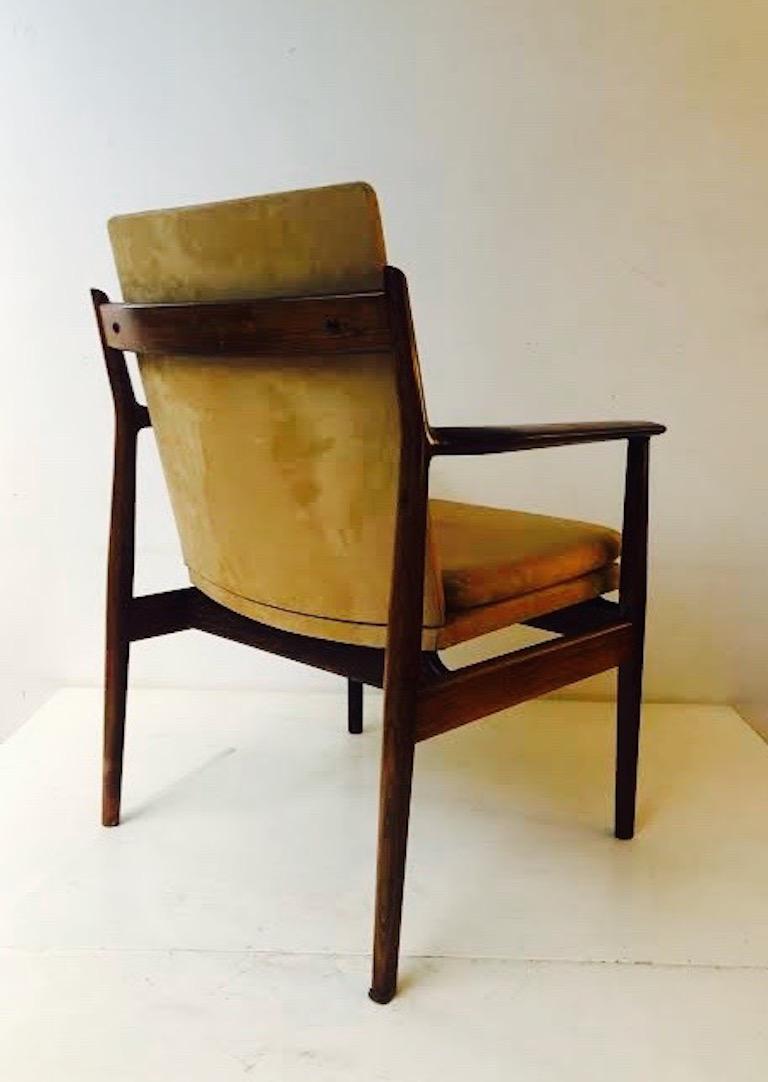 Arne Vodder Dining Chairs with Cognac Alcantara In Good Condition For Sale In Porto, PT