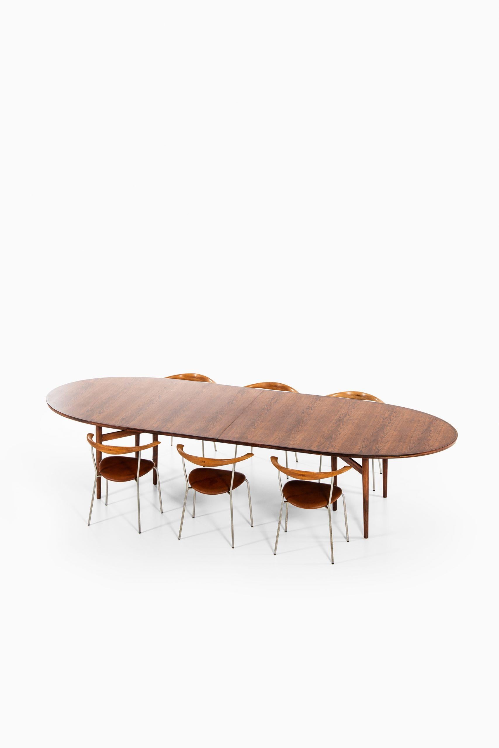Arne Vodder Dining / Conference Table Produced by Sibast Møbelfabrik in Denmark 6