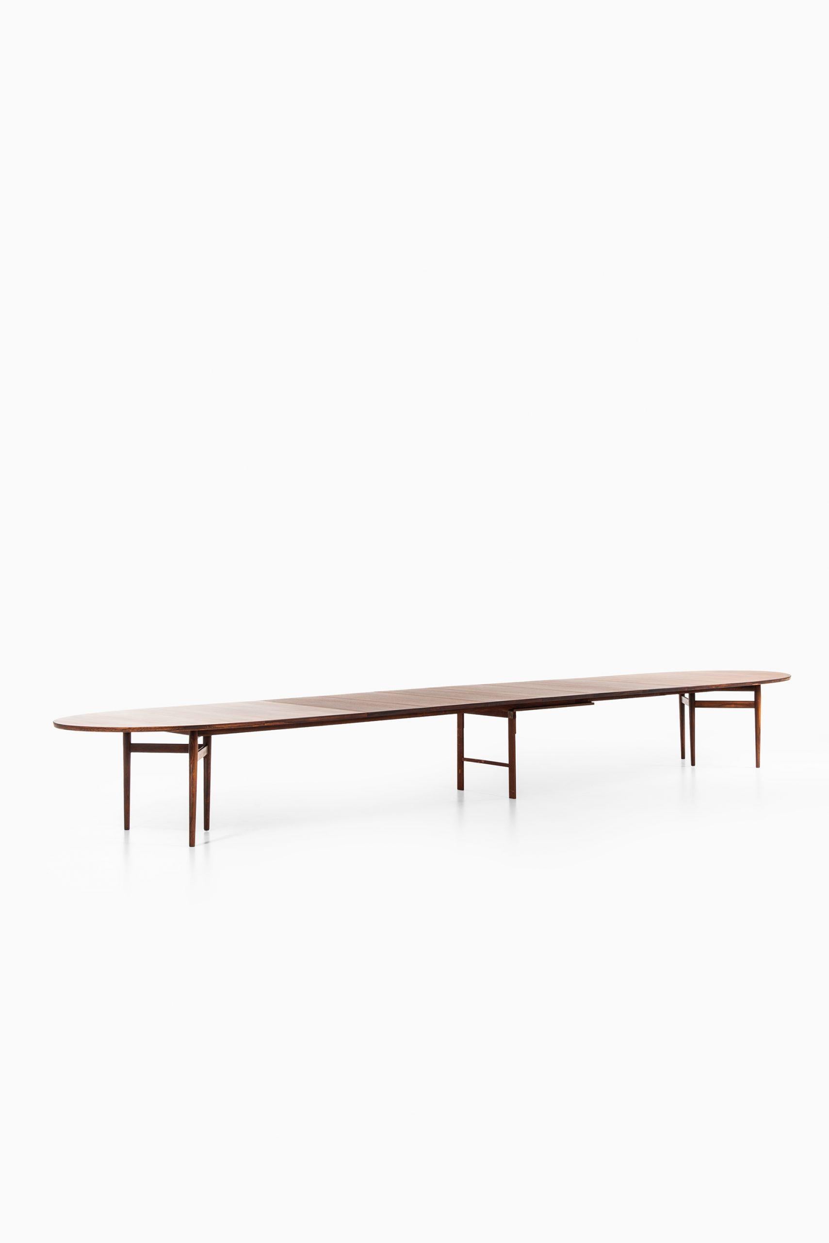 Arne Vodder Dining / Conference Table Produced by Sibast Møbelfabrik in Denmark 7