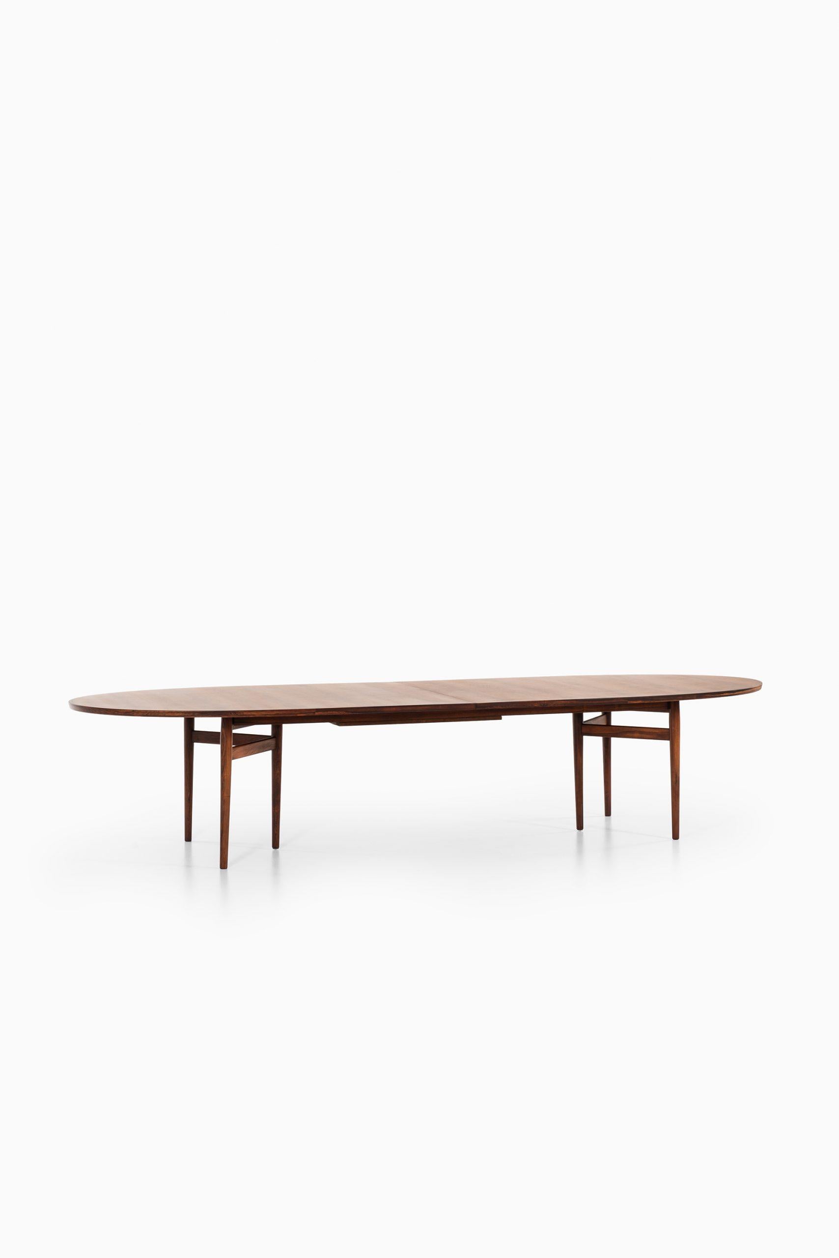 Arne Vodder Dining / Conference Table Produced by Sibast Møbelfabrik in Denmark 2