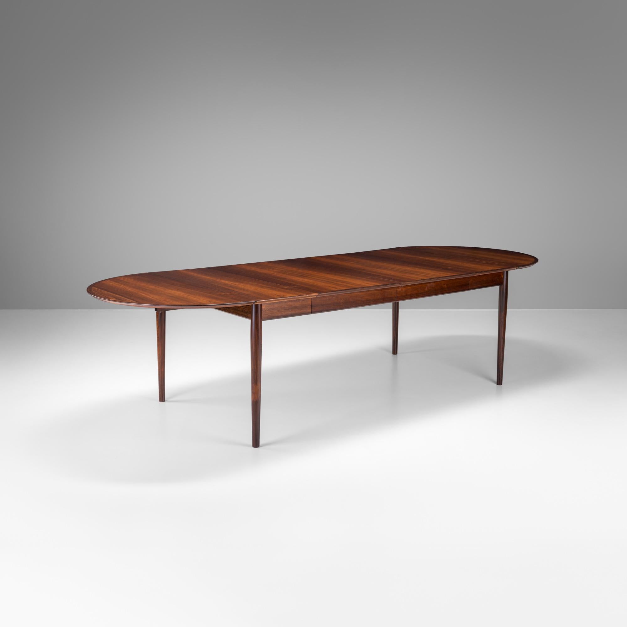 Mid-20th Century Arne Vodder Dining Table Model 227 Produced by Sibast in Denmark, c1950