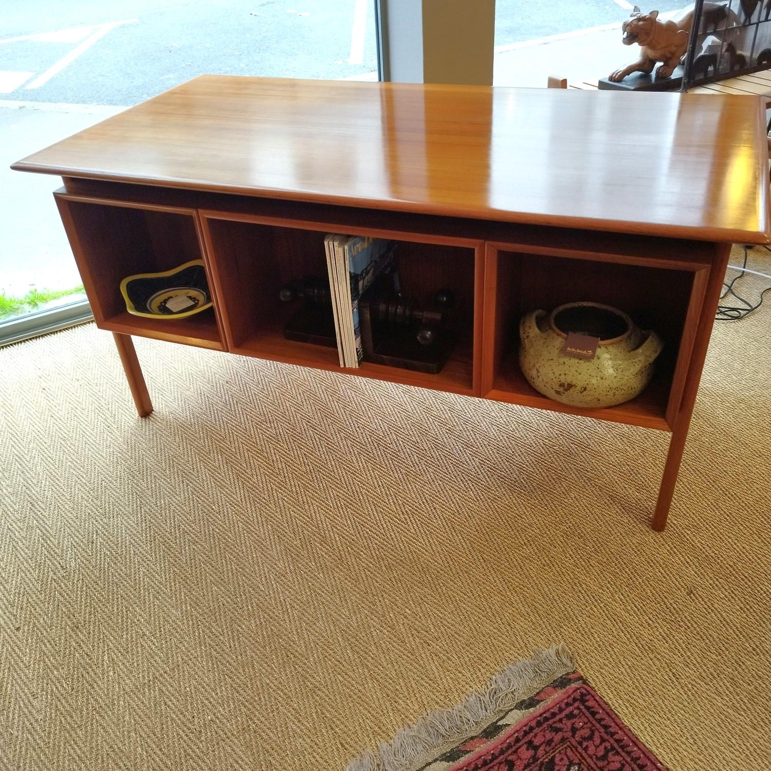 Arne Vodder double side teak desk, Sibast 1960 For Sale 2