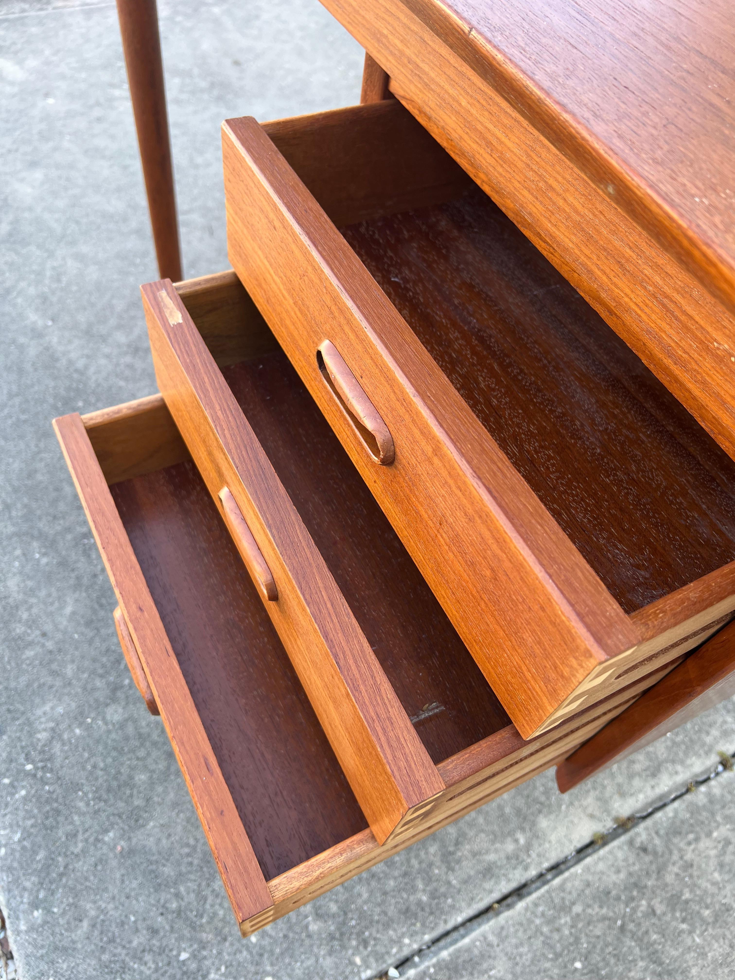 Arne Vodder Drop Leaf Desk Denmark Teak Sliding Drawers 1950's MCM For Sale 6
