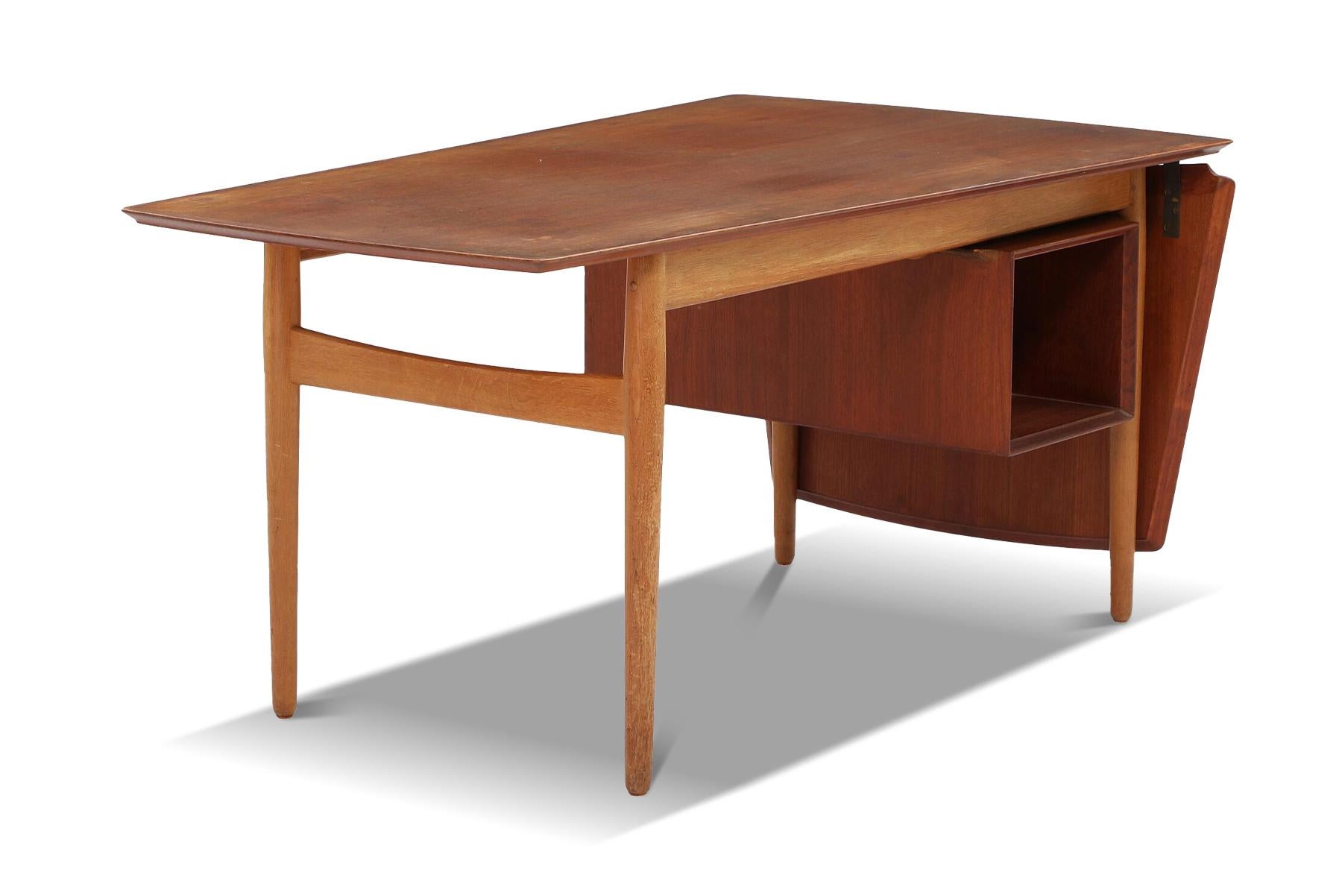 Mid-Century Modern Arne Vodder Drop Leaf Desk in Teak For Sale