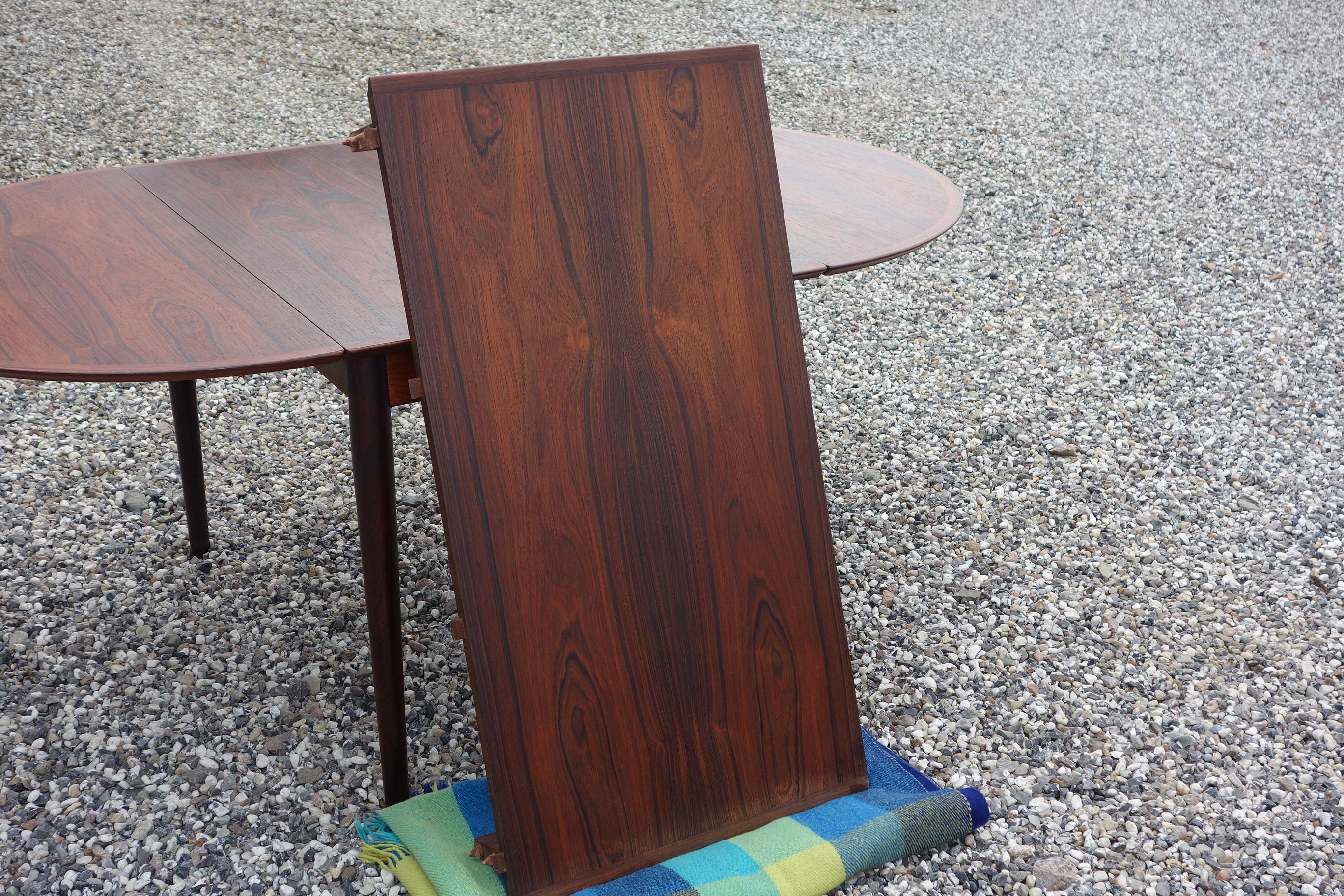 Arne Vodder Drop Leaf Table in Rosewood Made by Sibast Furniture Model 227 (Mitte des 20. Jahrhunderts) im Angebot
