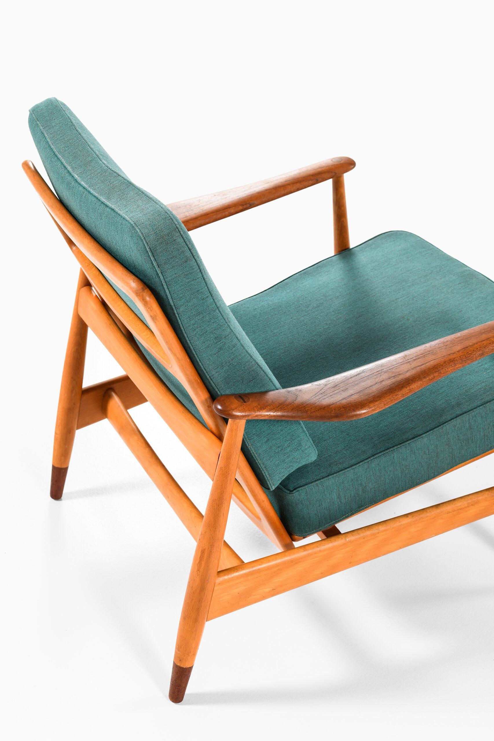 Arne Vodder Easy Chair Model 161 Produced by France & Daverkosen in Denmark 3