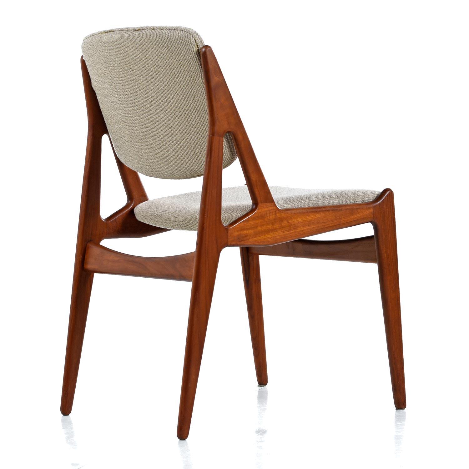 Mid-20th Century Arne Vodder Ella Dining Chairs Solid Teak Swivel Back Danish Modern