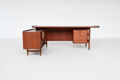 Bureau de direction et retour Arne Vodder en teck Sibast Danemark 1960
