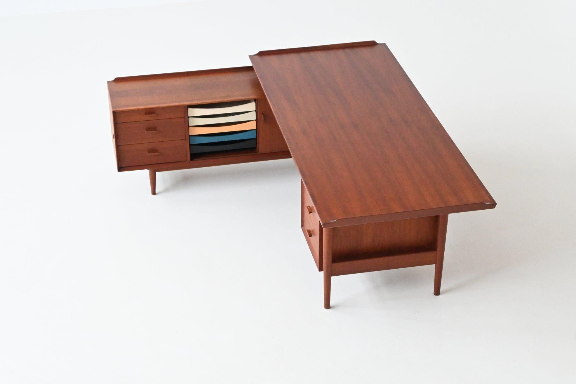 Arne Vodder executive desk and return in teak Sibast Denmark 1960 13