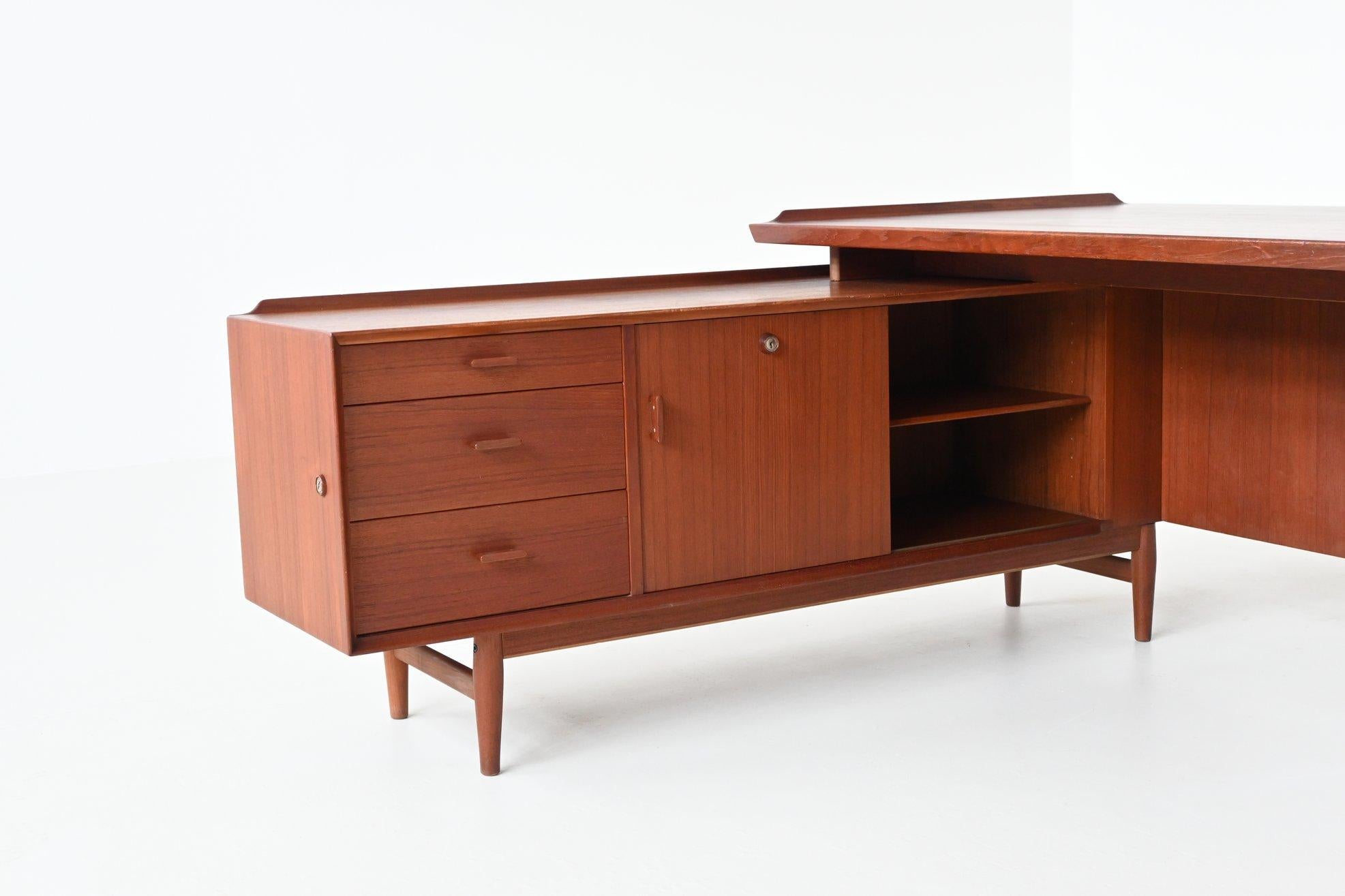 Arne Vodder executive desk and return in teak Sibast Denmark 1960 1