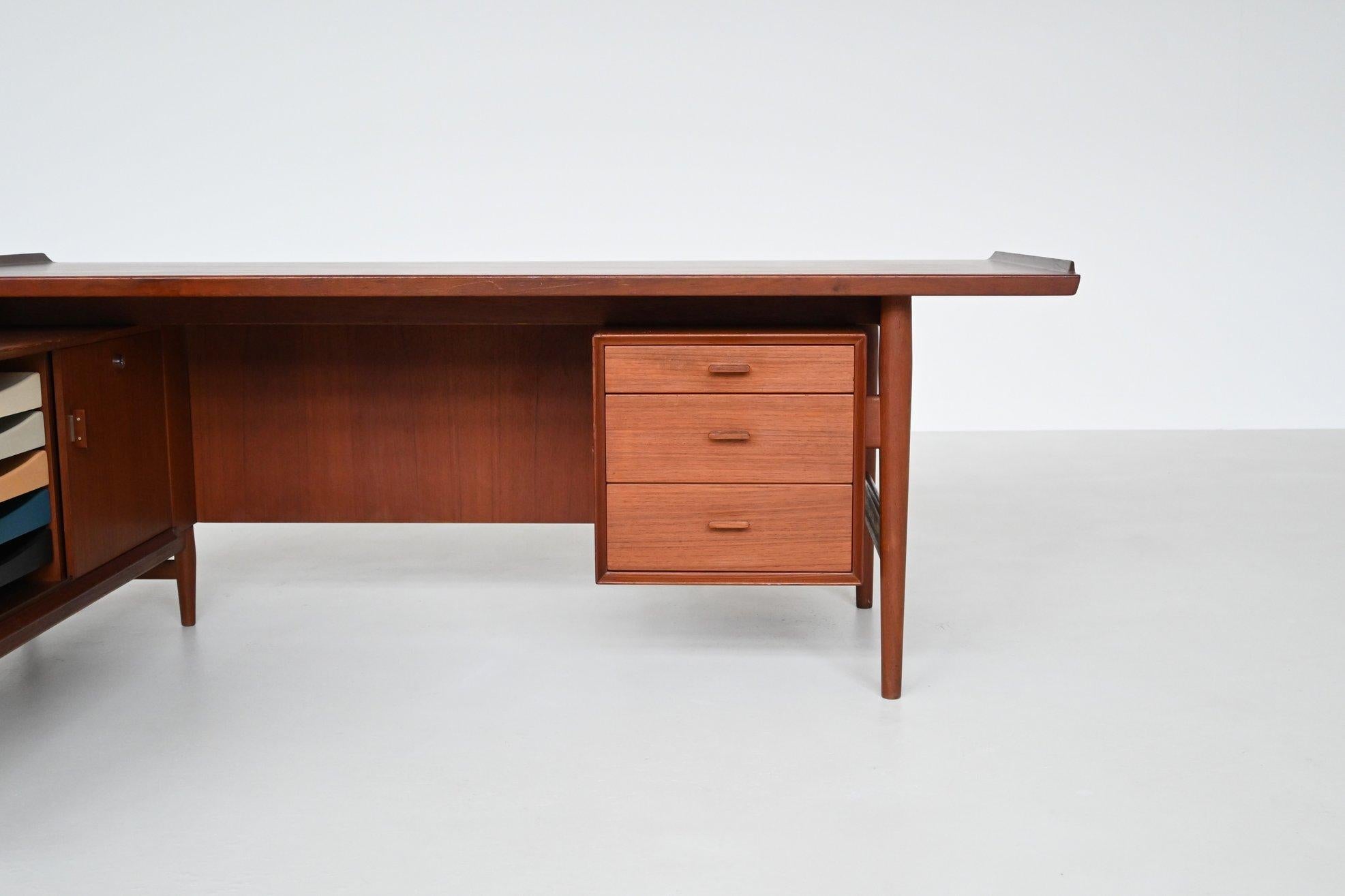Arne Vodder executive desk and return in teak Sibast Denmark 1960 2