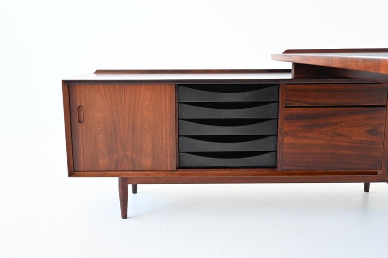 Arne Vodder Executive Desk and Return Rosewood Sibast Denmark 1960 For Sale 4