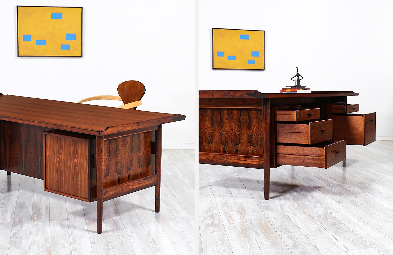 Arne Vodder Executive Rosewood Desk for Sibast Møbler 5