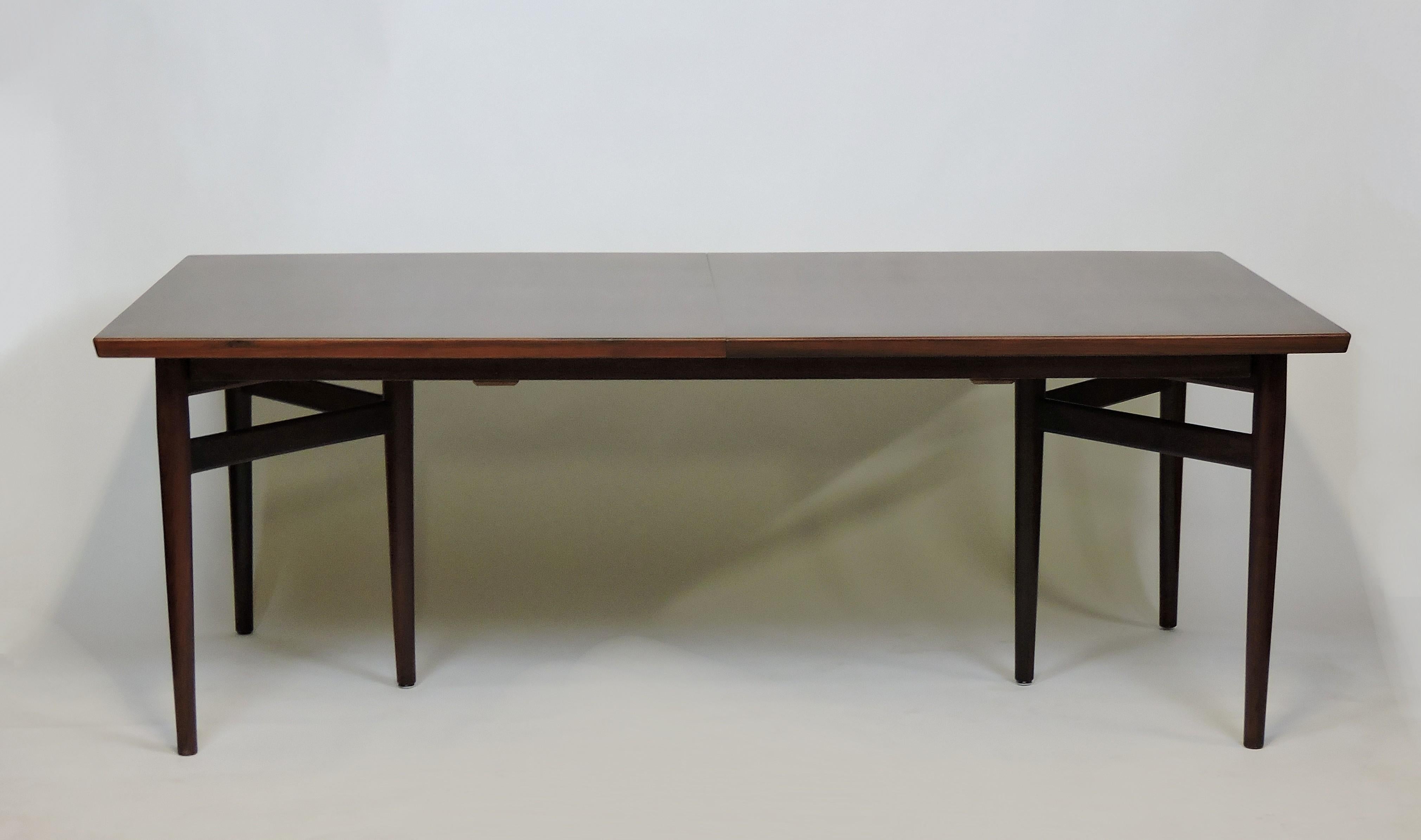 Scandinavian Modern Arne Vodder Expandable Danish Modern Rosewood Dining Conference Table Model 201