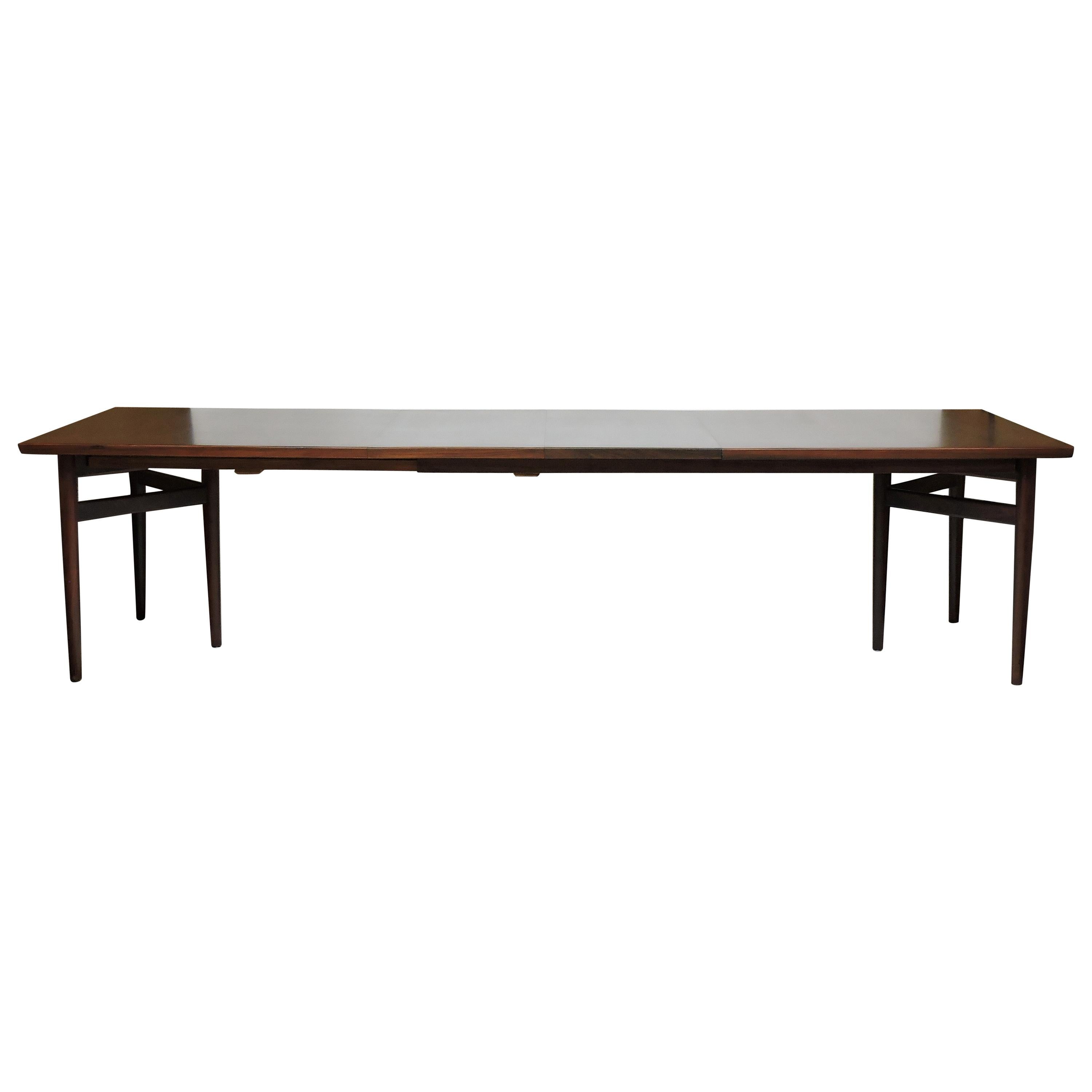 Arne Vodder Expandable Danish Modern Rosewood Dining Conference Table Model 201