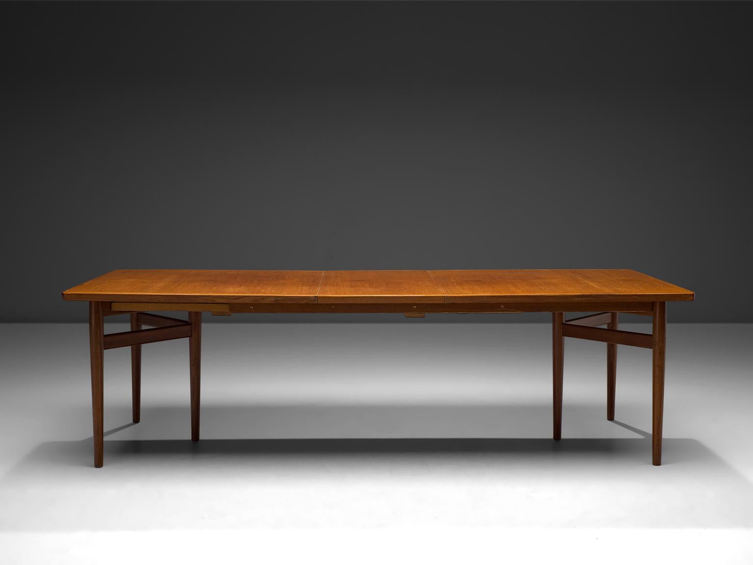 Scandinavian Modern Arne Vodder Extendable Dining Table in Teak